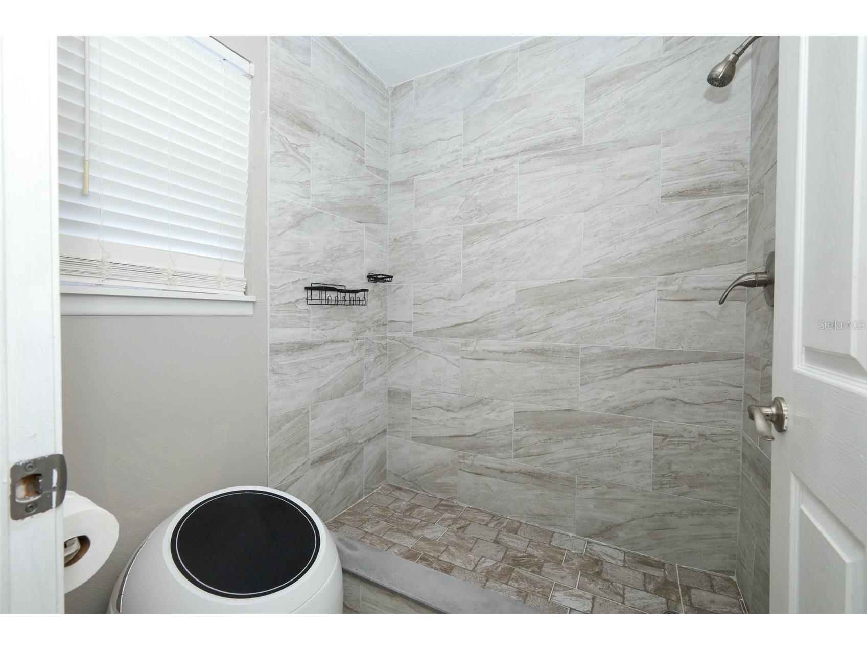 5443 Blueberry Drive Orlando FL 32811 O6420810 image20