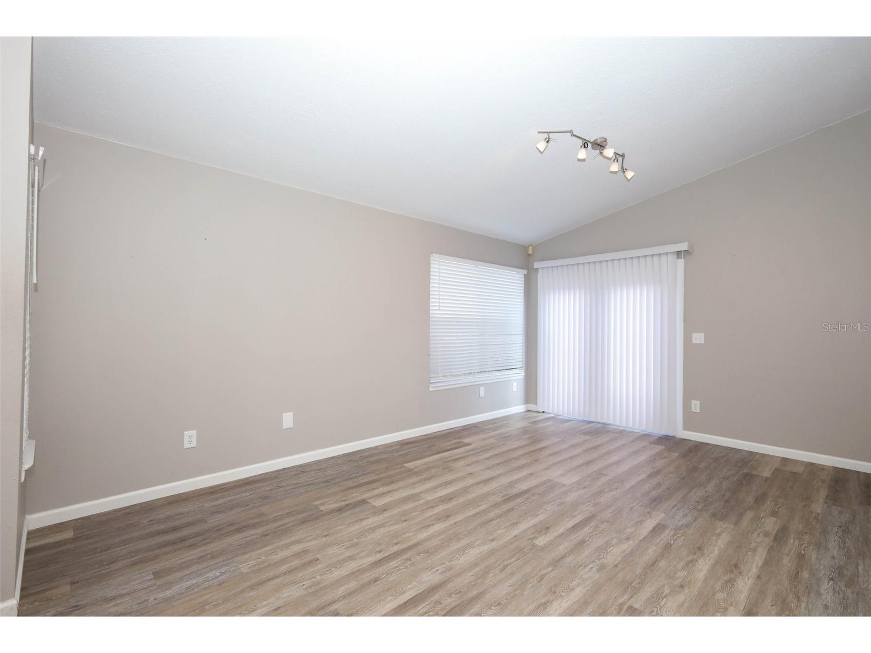 5443 Blueberry Drive Orlando FL 32811 O6420810 image6