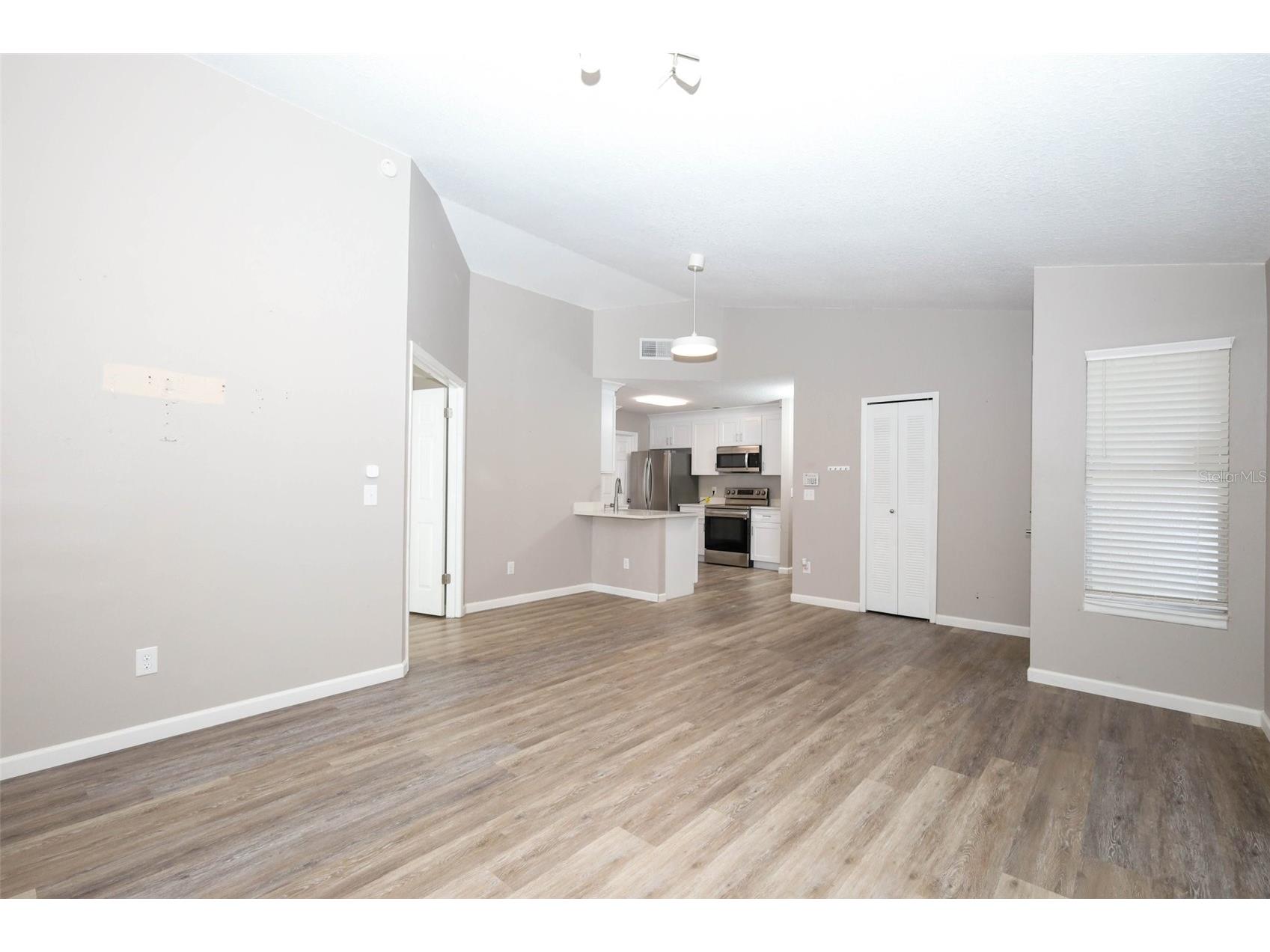 5443 Blueberry Drive Orlando FL 32811 O6420810 image8