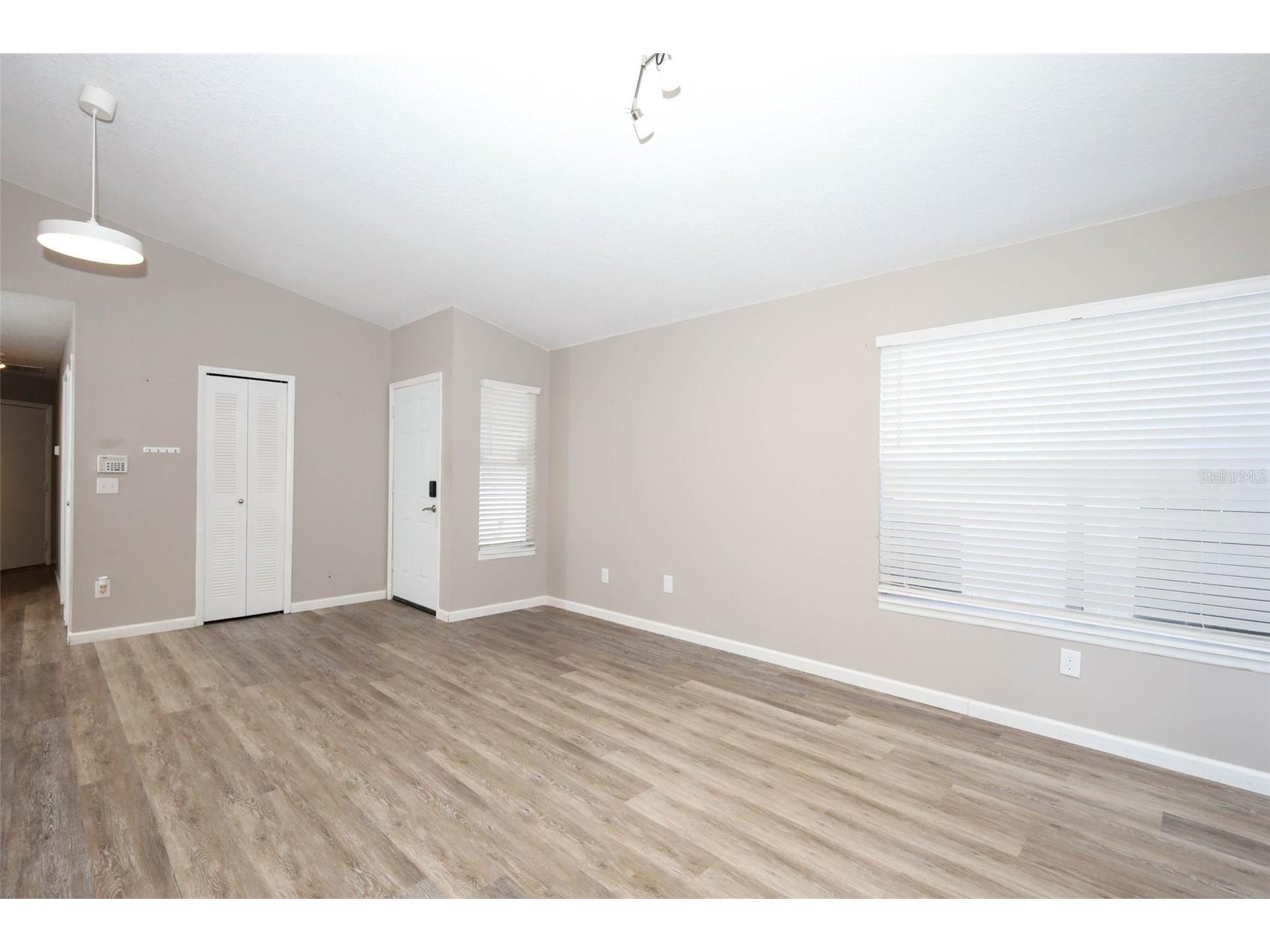 5443 Blueberry Drive Orlando FL 32811 O6420810 image9