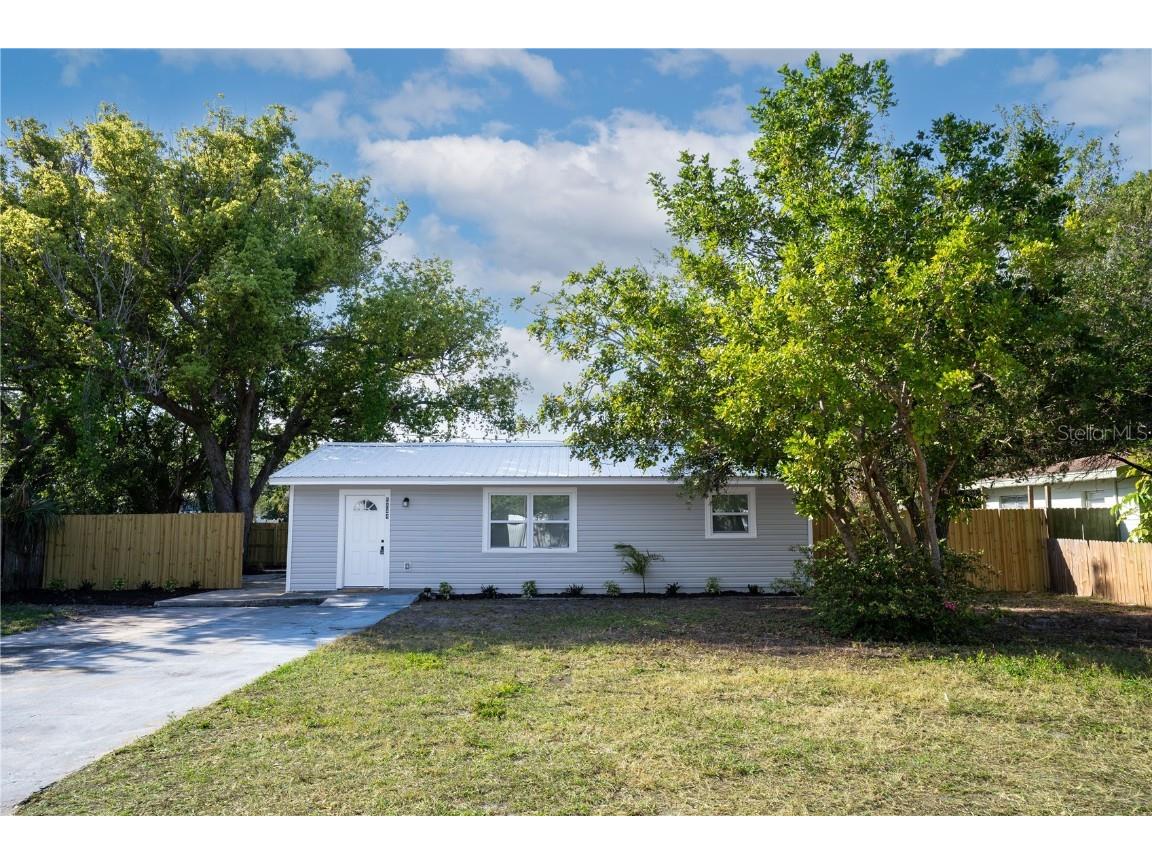 5444 70th Lane N Saint Petersburg FL 33709 TB8366857 image1