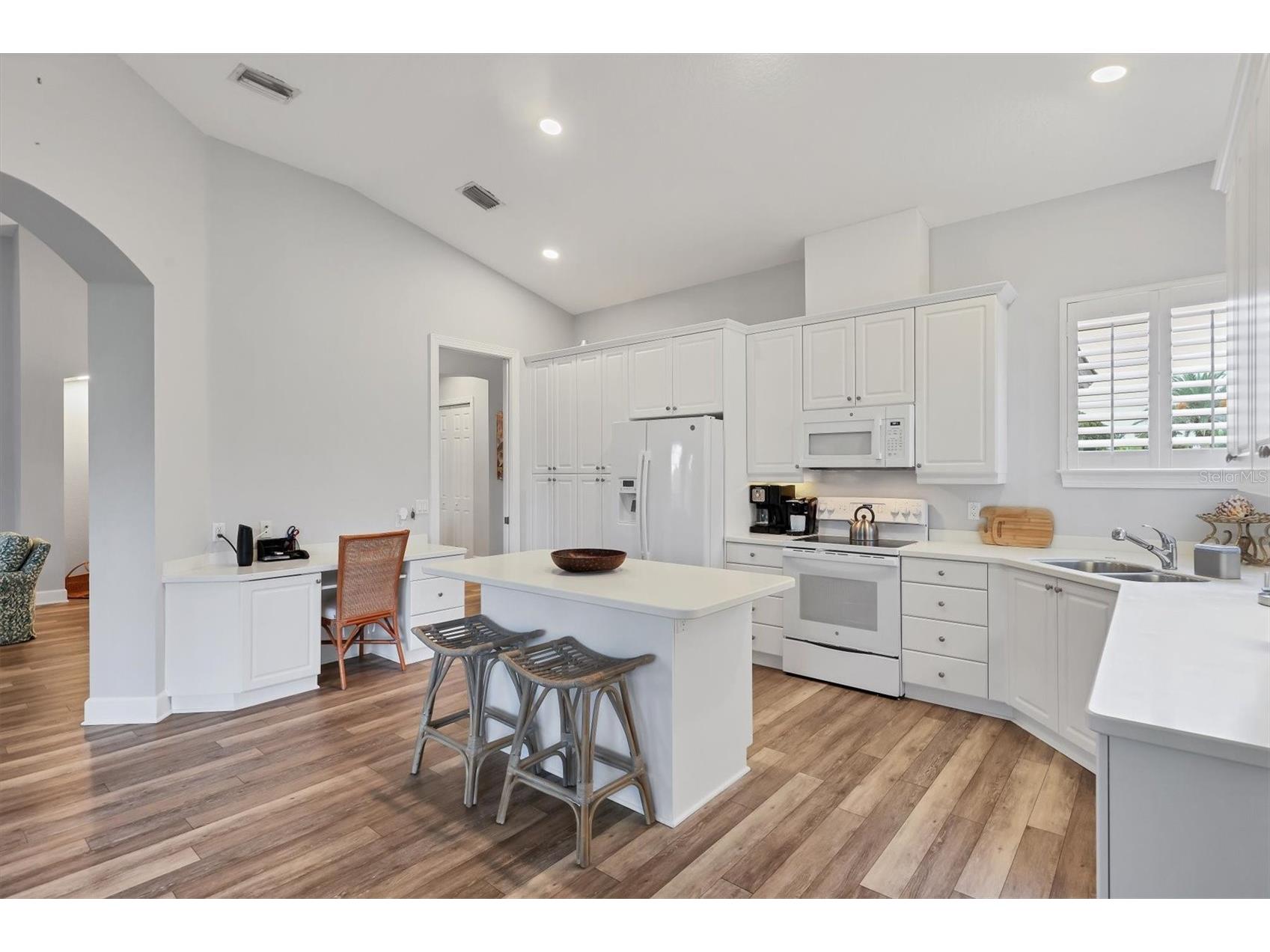 5445 46th Court W Bradenton FL 34210 A4689878 image16