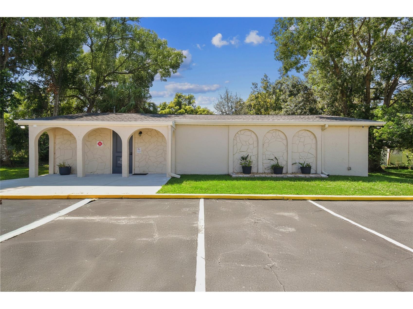 5445 6th Street Zephyrhills FL 33542 TB8425457 image1