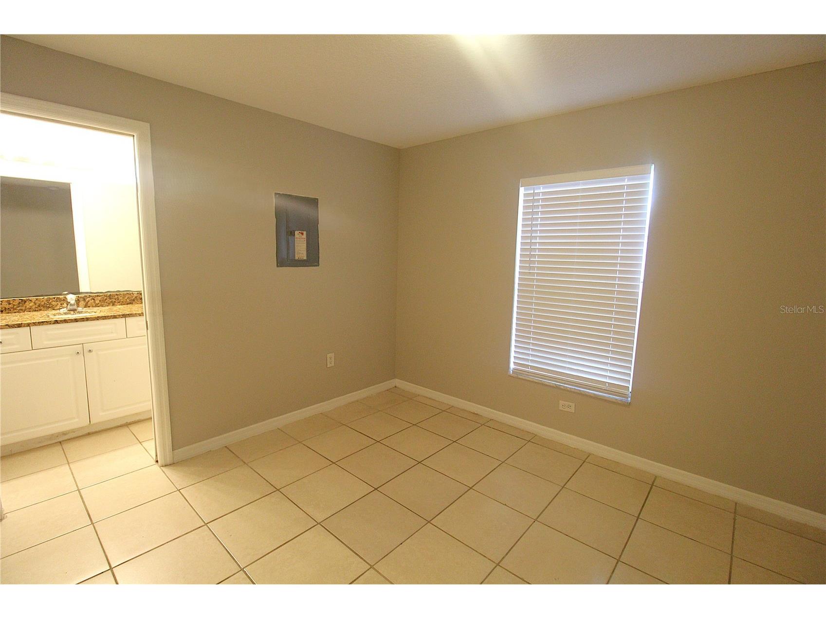 5445 Altoona Street Sarasota FL 34232 A4695776 image6