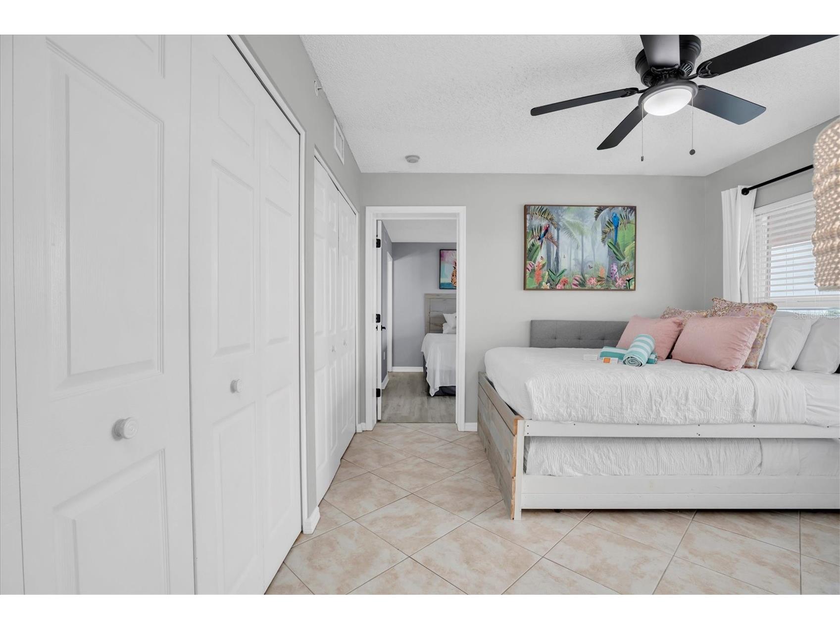 5445 Gulf Boulevard #PH1 Saint Pete Beach FL 33706 - INTRACOASTAL WATERWAY A4678571 image29