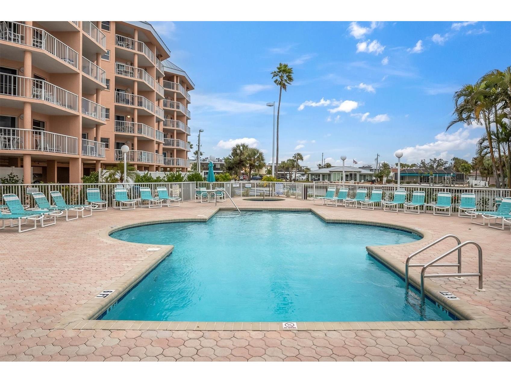 5445 Gulf Boulevard #PH1 Saint Pete Beach FL 33706 - INTRACOASTAL WATERWAY A4678571 image39