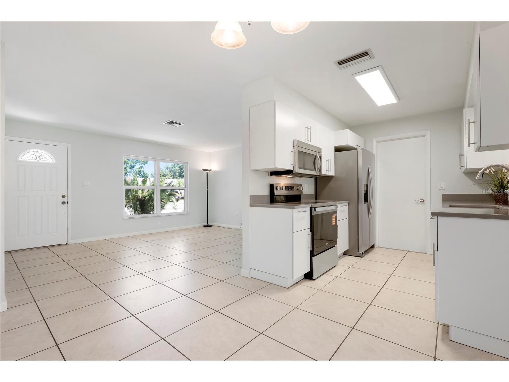 5446 Foxwood Drive Sarasota FL 34232 A4692962 image6