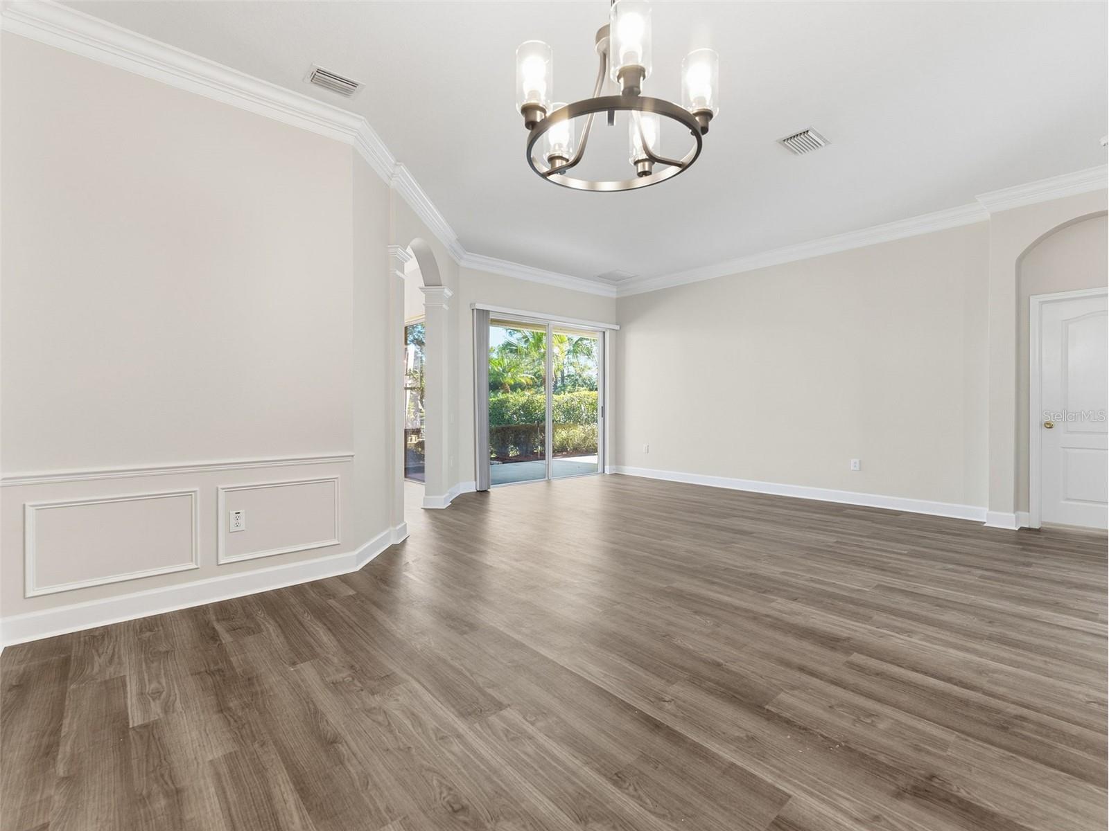 5446 Spectacular Bid Drive Wesley Chapel FL 33544 TB8473079 image10