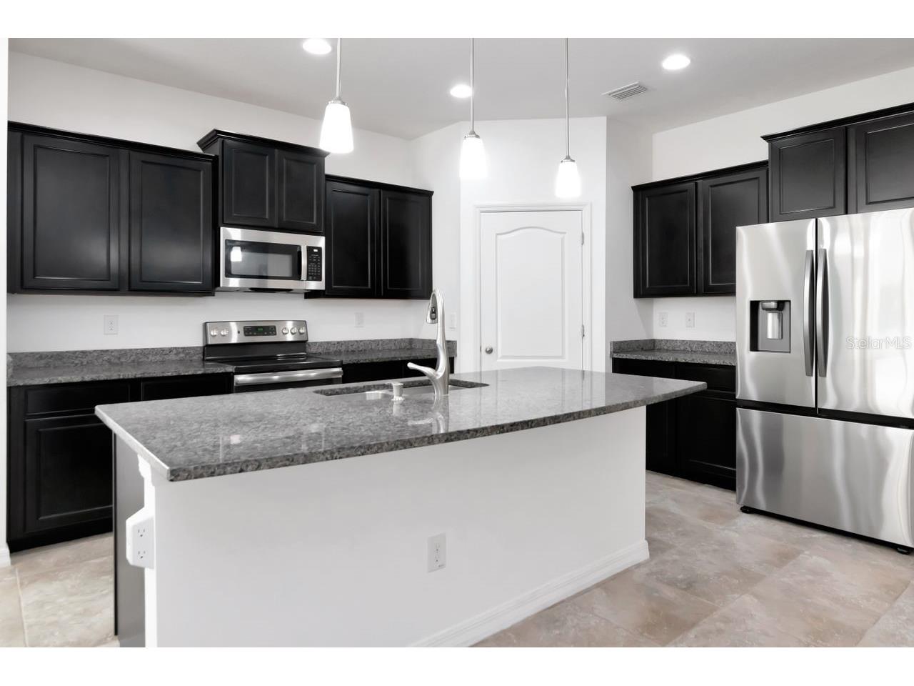 5446 Suncatcher Drive Wesley Chapel FL 33545 TB8475481 image2