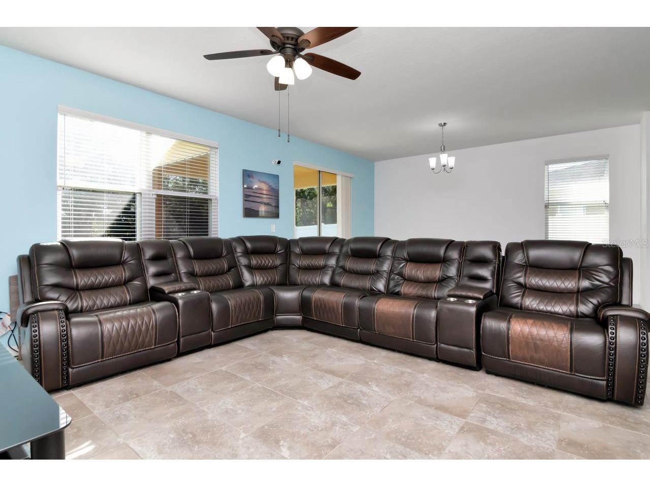 5446 Suncatcher Drive Wesley Chapel FL 33545 TB8475481 image8