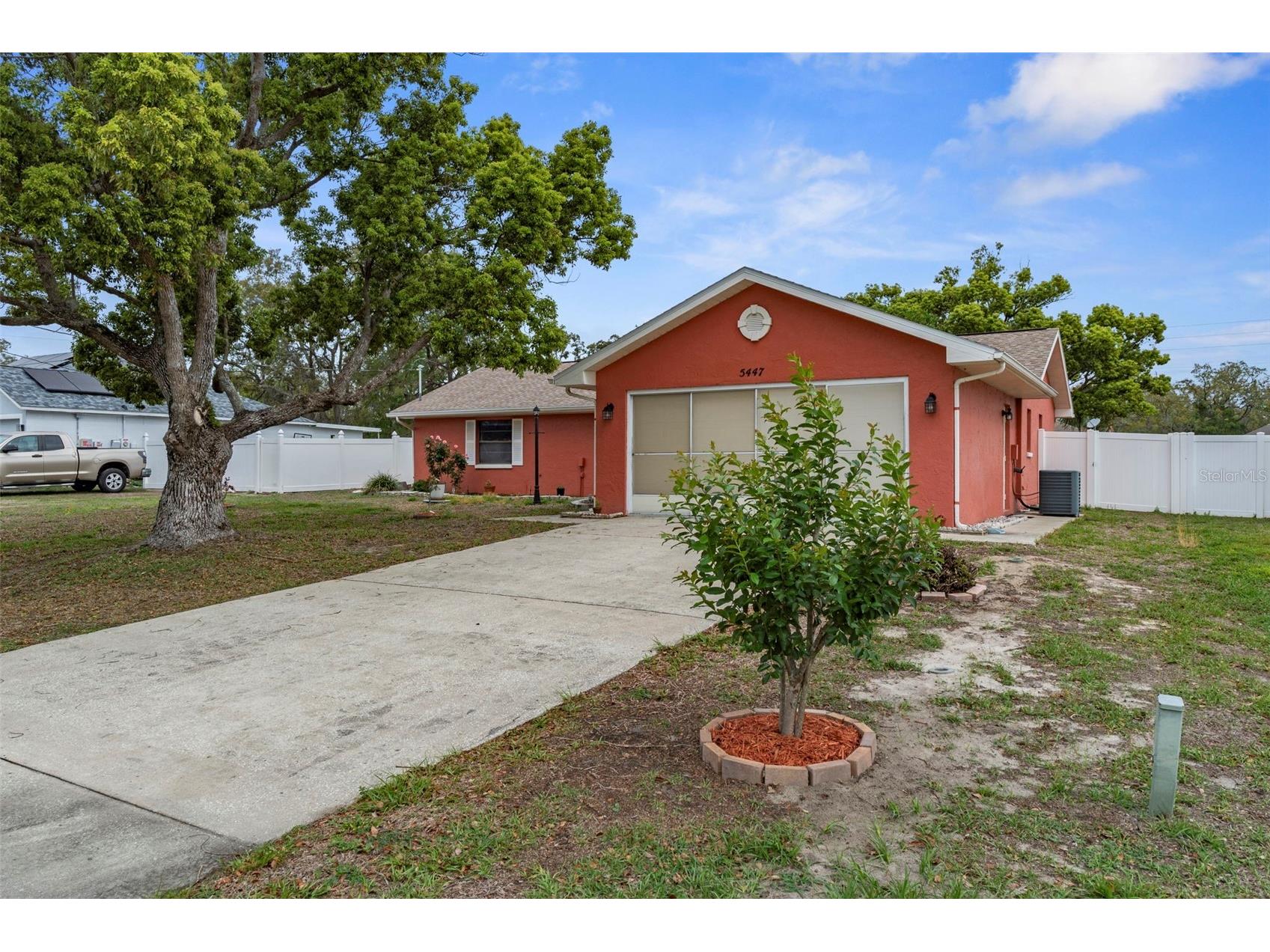 5447 Abagail Drive Spring Hill FL 34608 TB8495052 image2