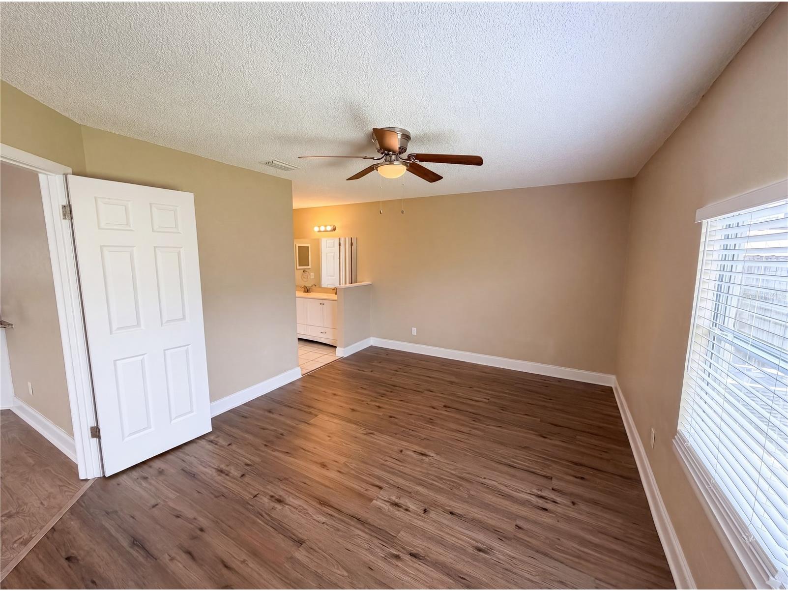 5447 Blueberry Drive Orlando FL 32811 O6407649 image4