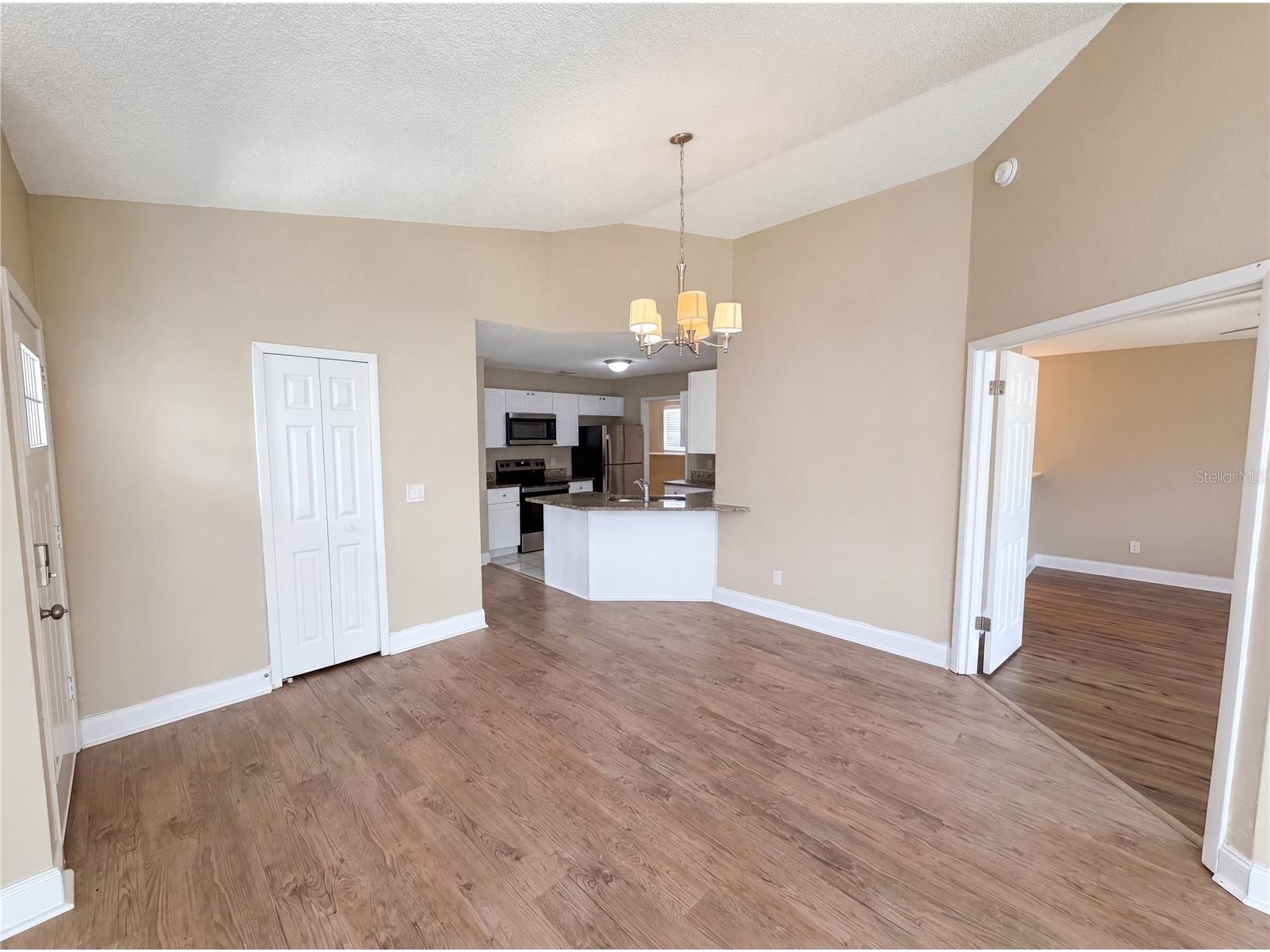 5447 Blueberry Drive Orlando FL 32811 O6407649 image6