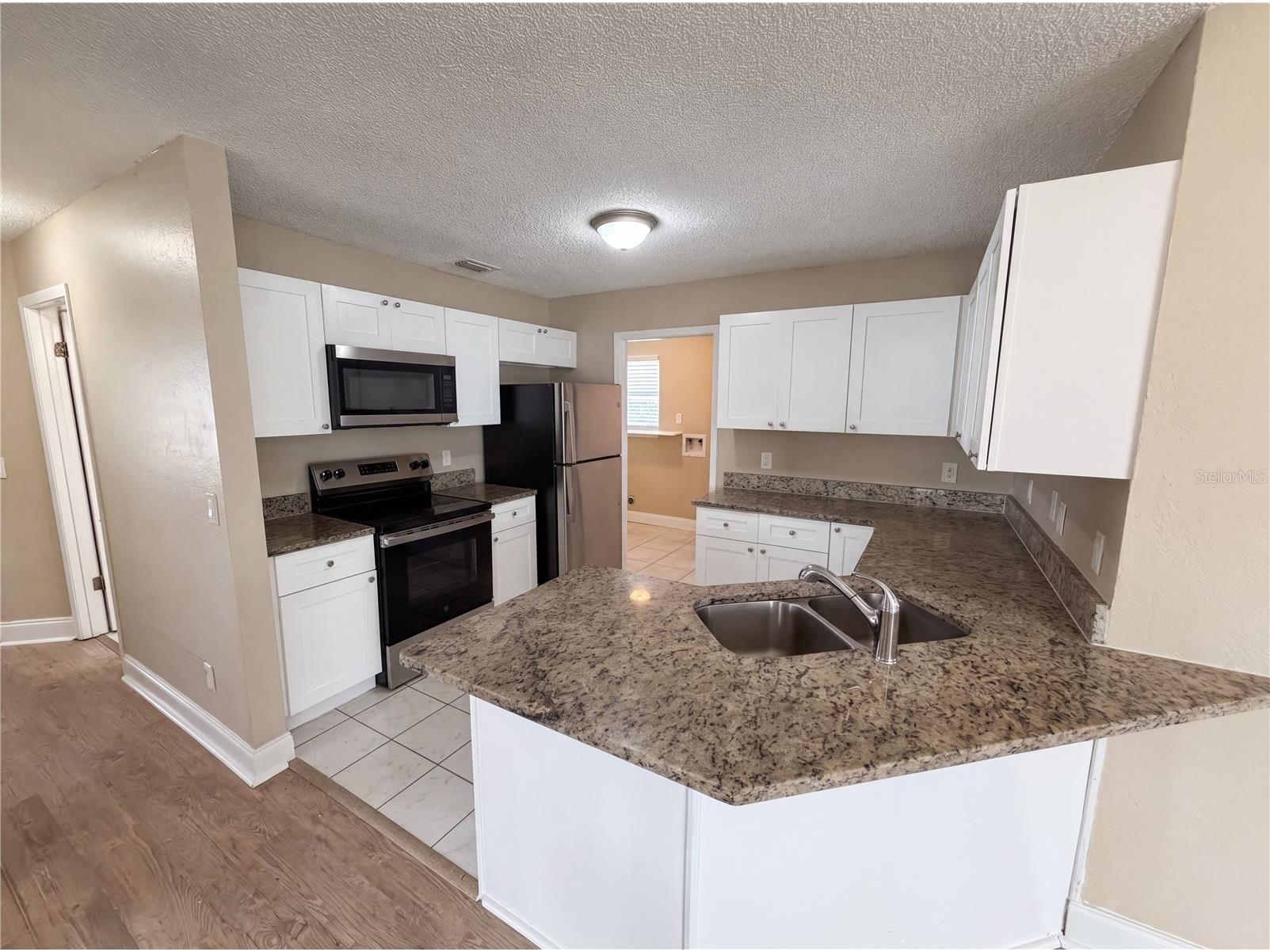 5447 Blueberry Drive Orlando FL 32811 O6407649 image7
