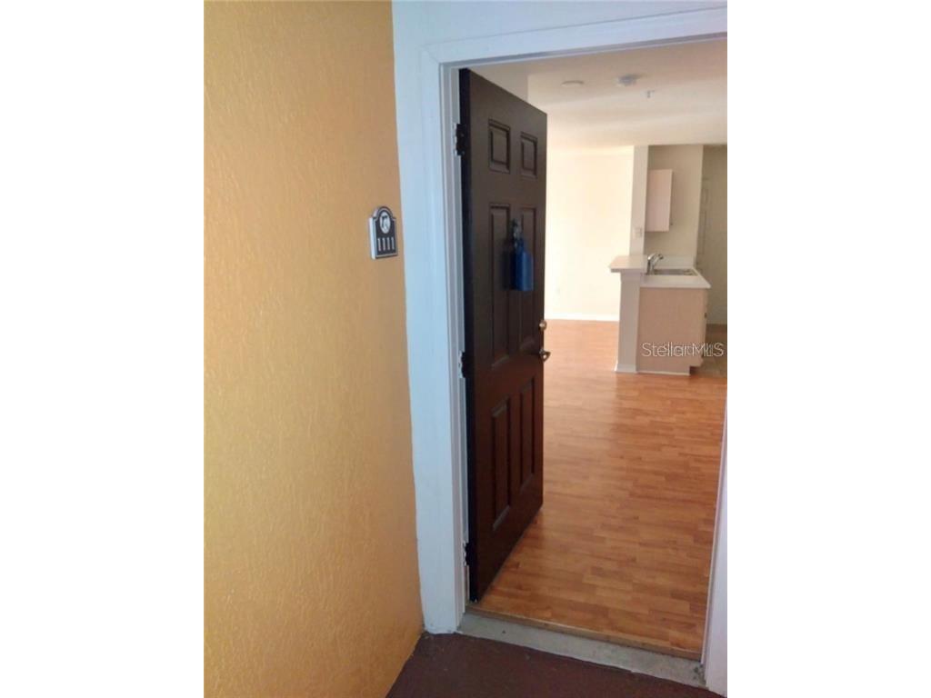 5447 Vineland Road #1111 Orlando FL 32811 O6407184 image2