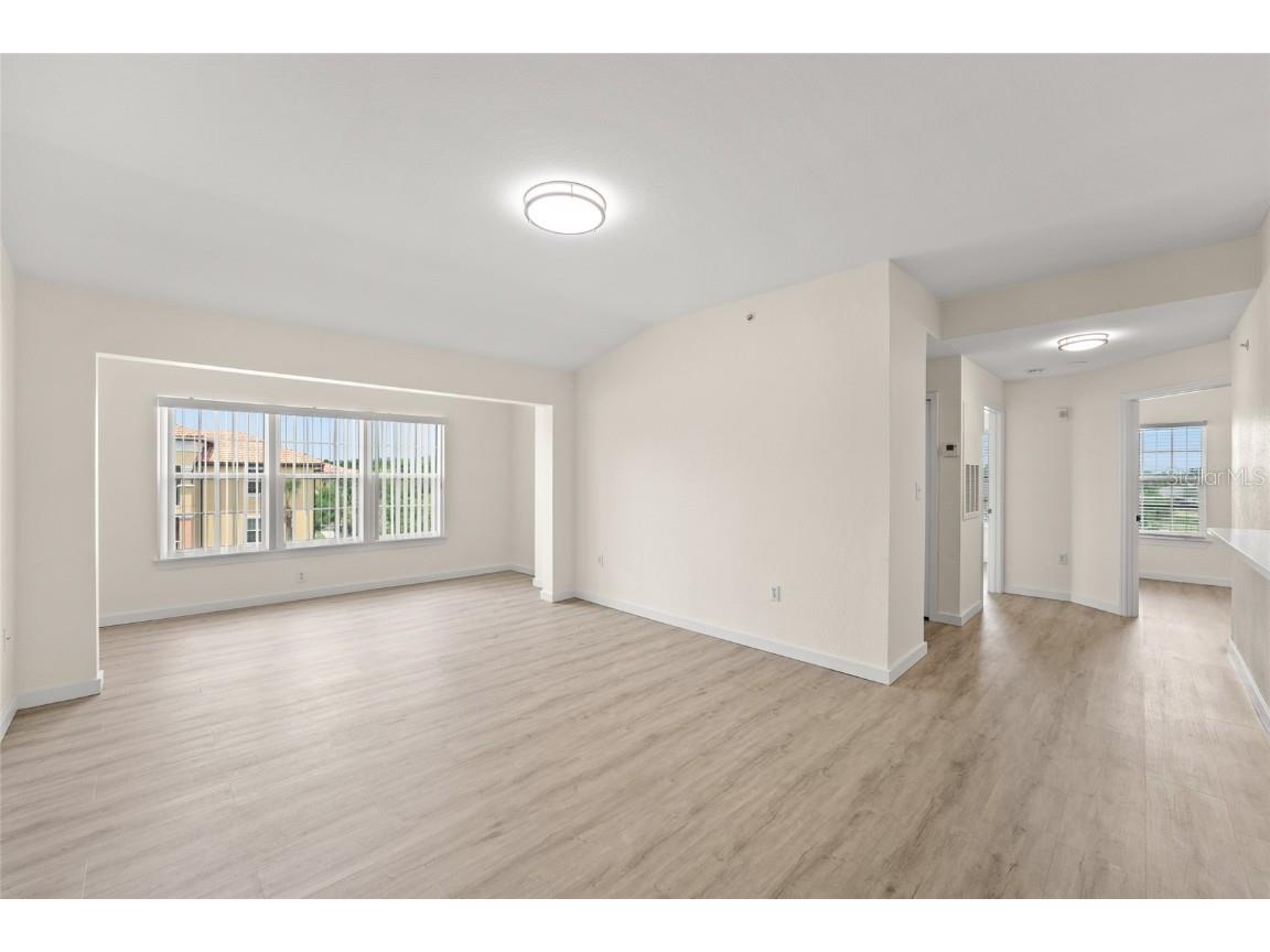 5447 Vineland Road #1308 Orlando FL 32811 O6310092 image10