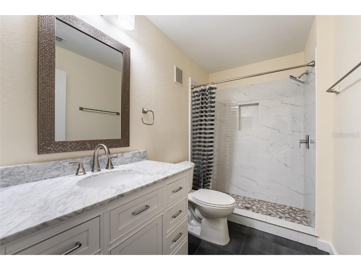 5447 Vineland Road #1308 Orlando FL 32811 O6310092 image19