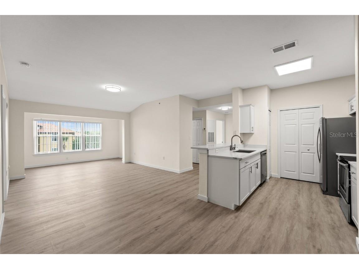 5447 Vineland Road #1308 Orlando FL 32811 O6310092 image3