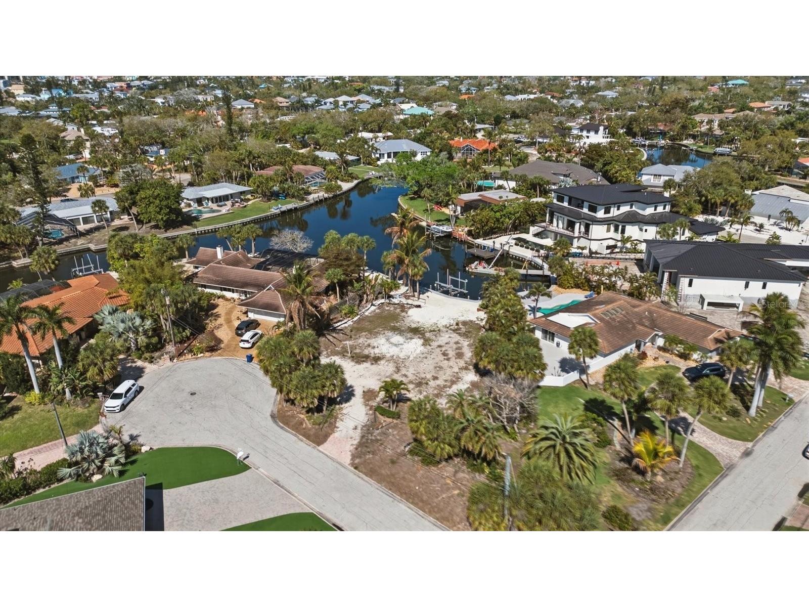 5448 Azure Way Sarasota FL 34242 - SIESTA GRAND CANAL A4688348 image12