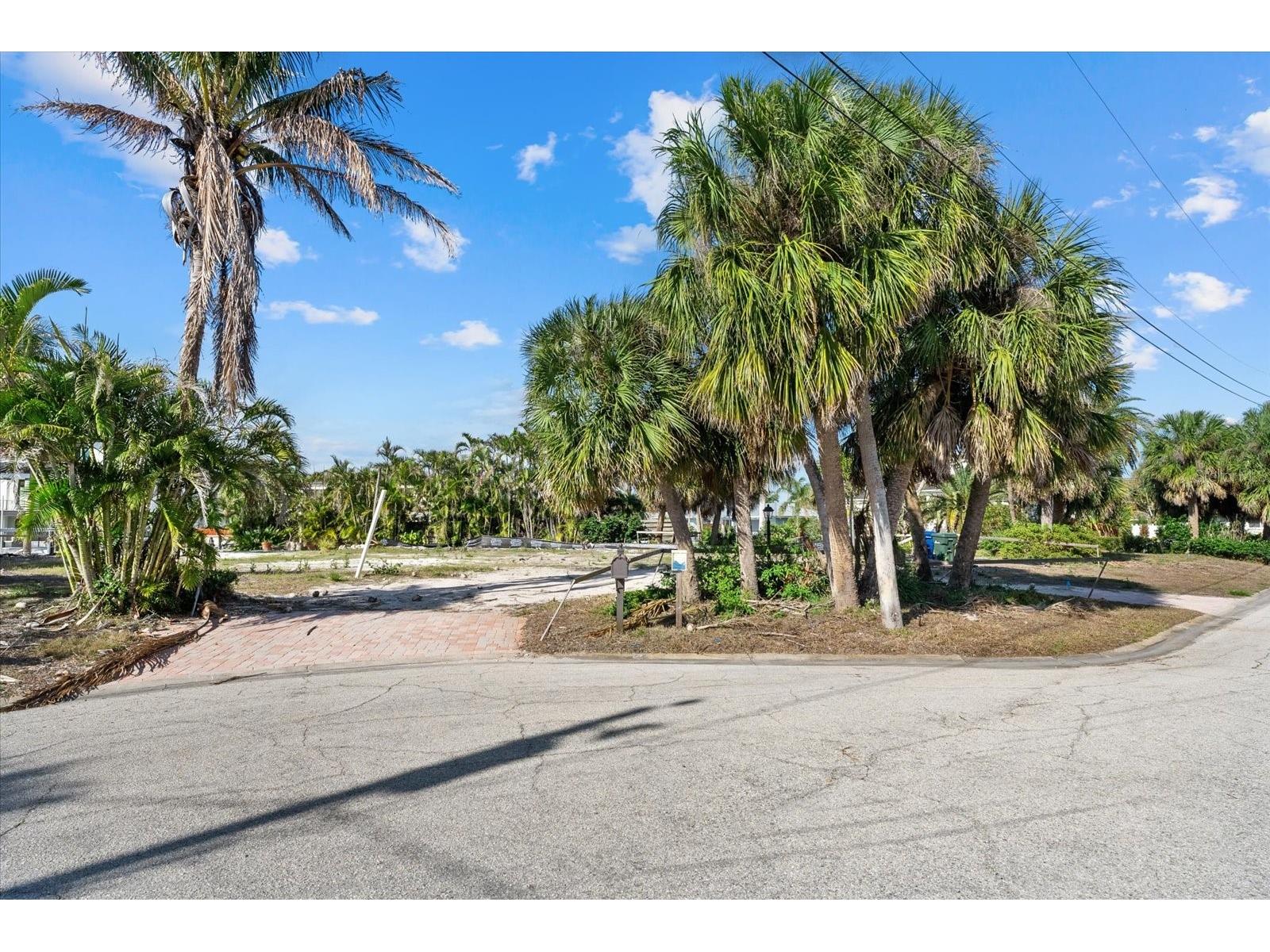 5448 Azure Way Sarasota FL 34242 - SIESTA GRAND CANAL A4688348 image24