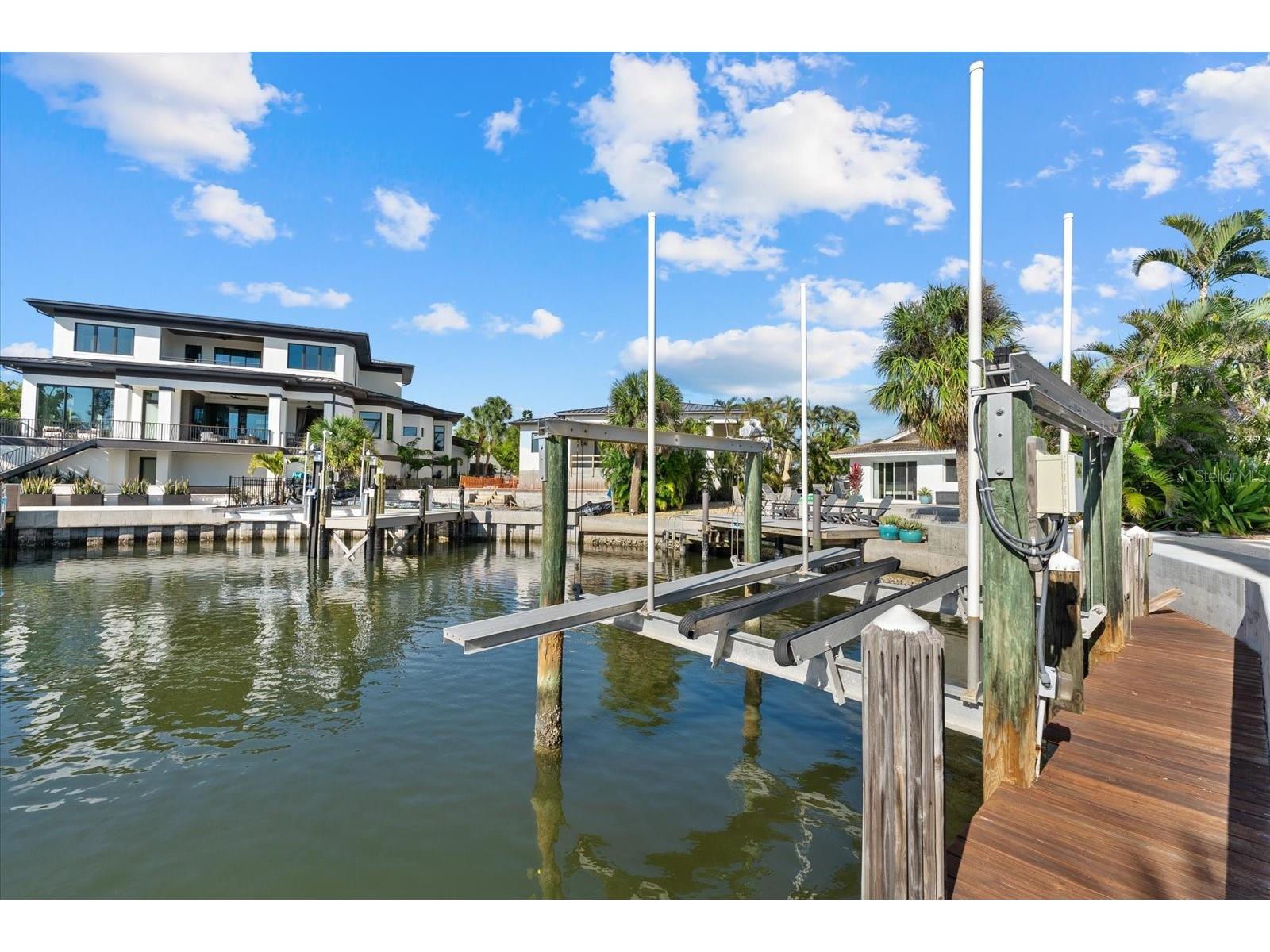 5448 Azure Way Sarasota FL 34242 - SIESTA GRAND CANAL A4688348 image39