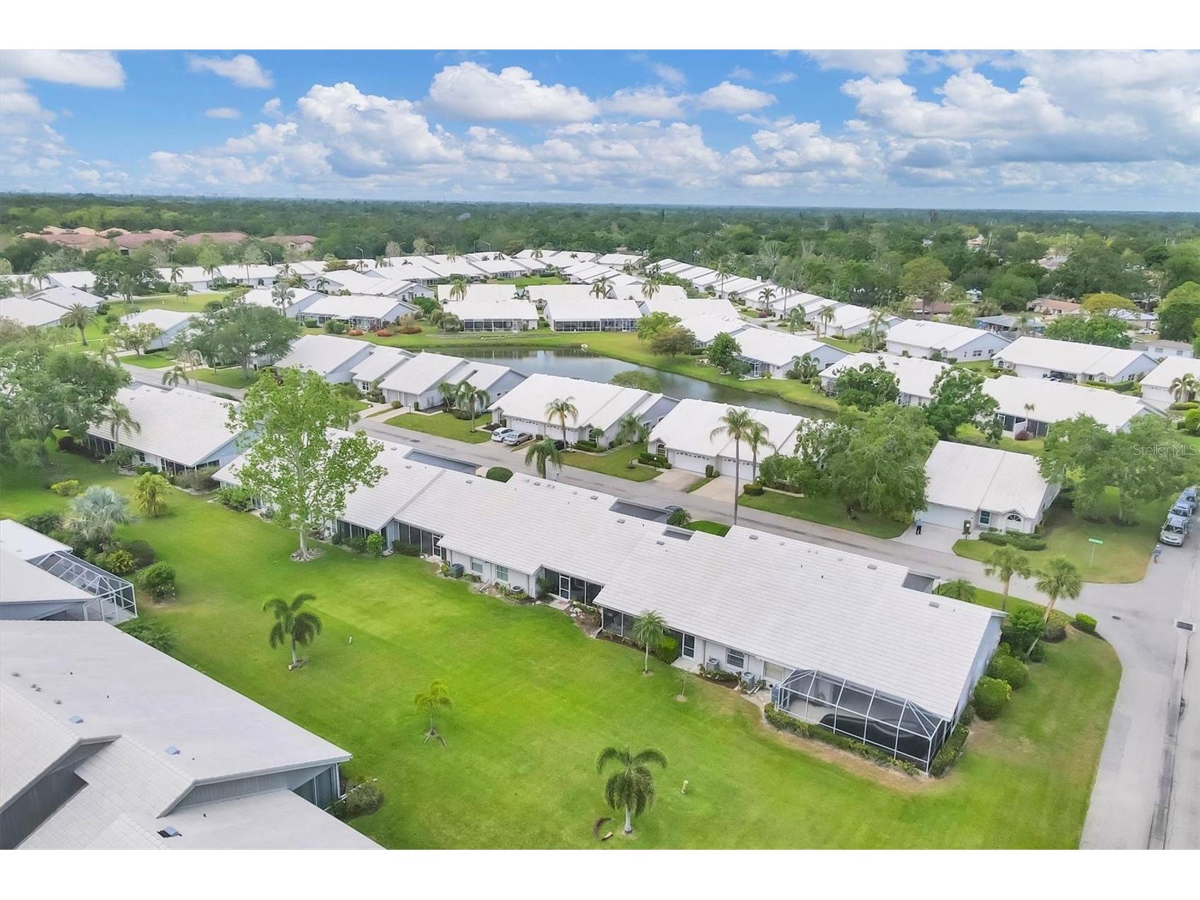 5448 Crestlake Boulevard #158 Sarasota FL 34233 A4678154 image37