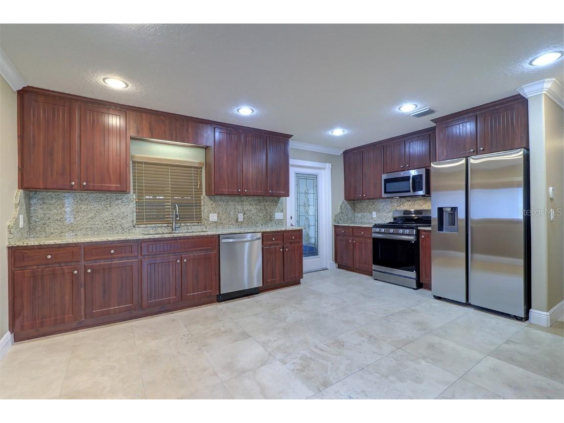 5449 Manatee Point Drive New Port Richey FL 34652 - COTEE RIVER TB8376557 image2