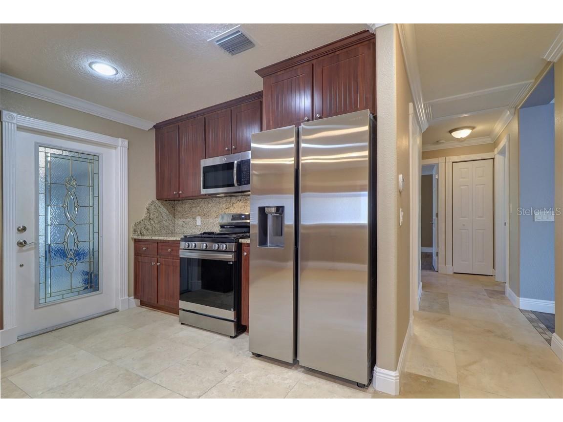 5449 Manatee Point Drive New Port Richey FL 34652 - COTEE RIVER TB8376557 image4