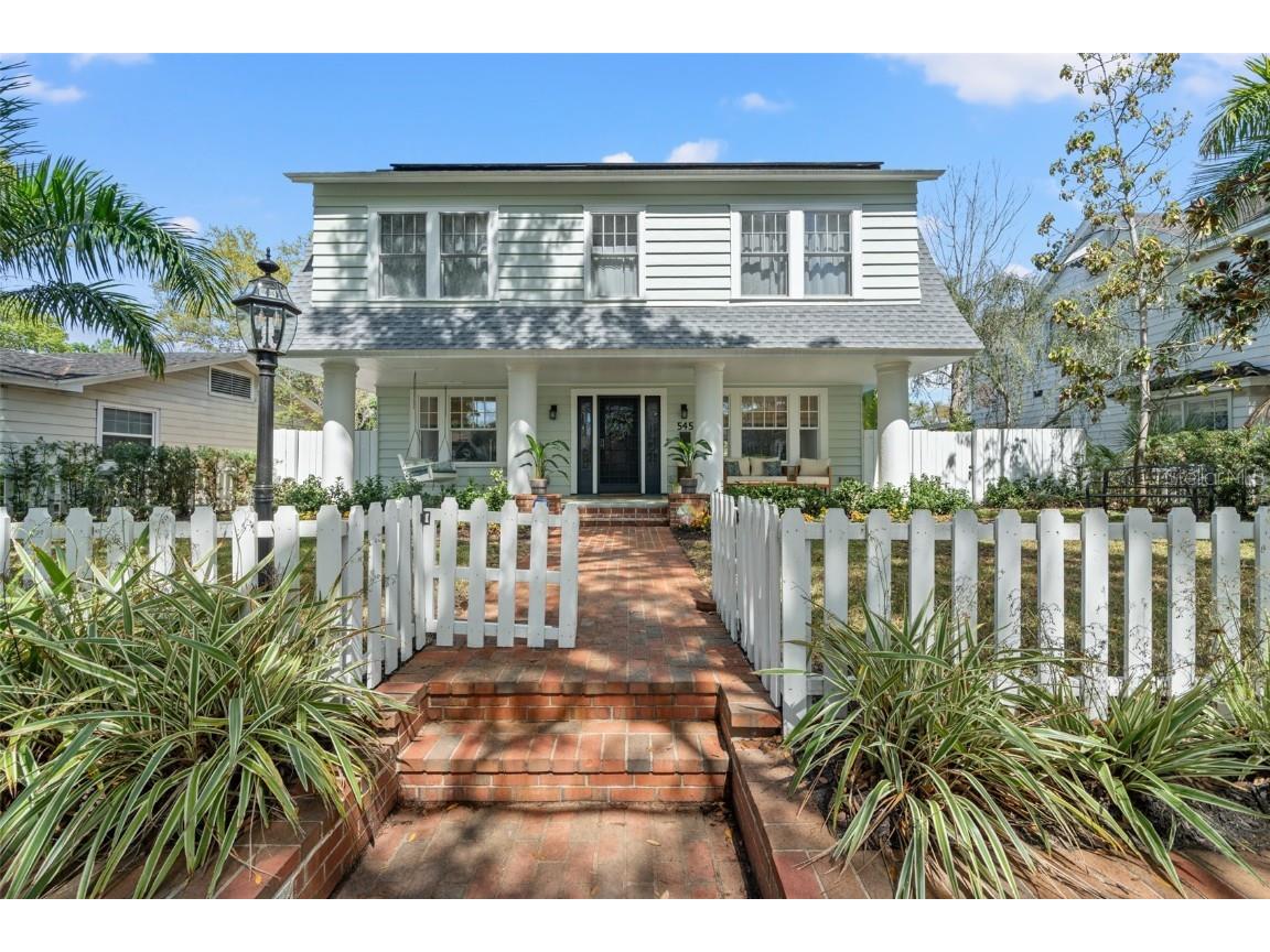 545 19th Avenue NE Saint Petersburg FL 33704 U8235263 image1
