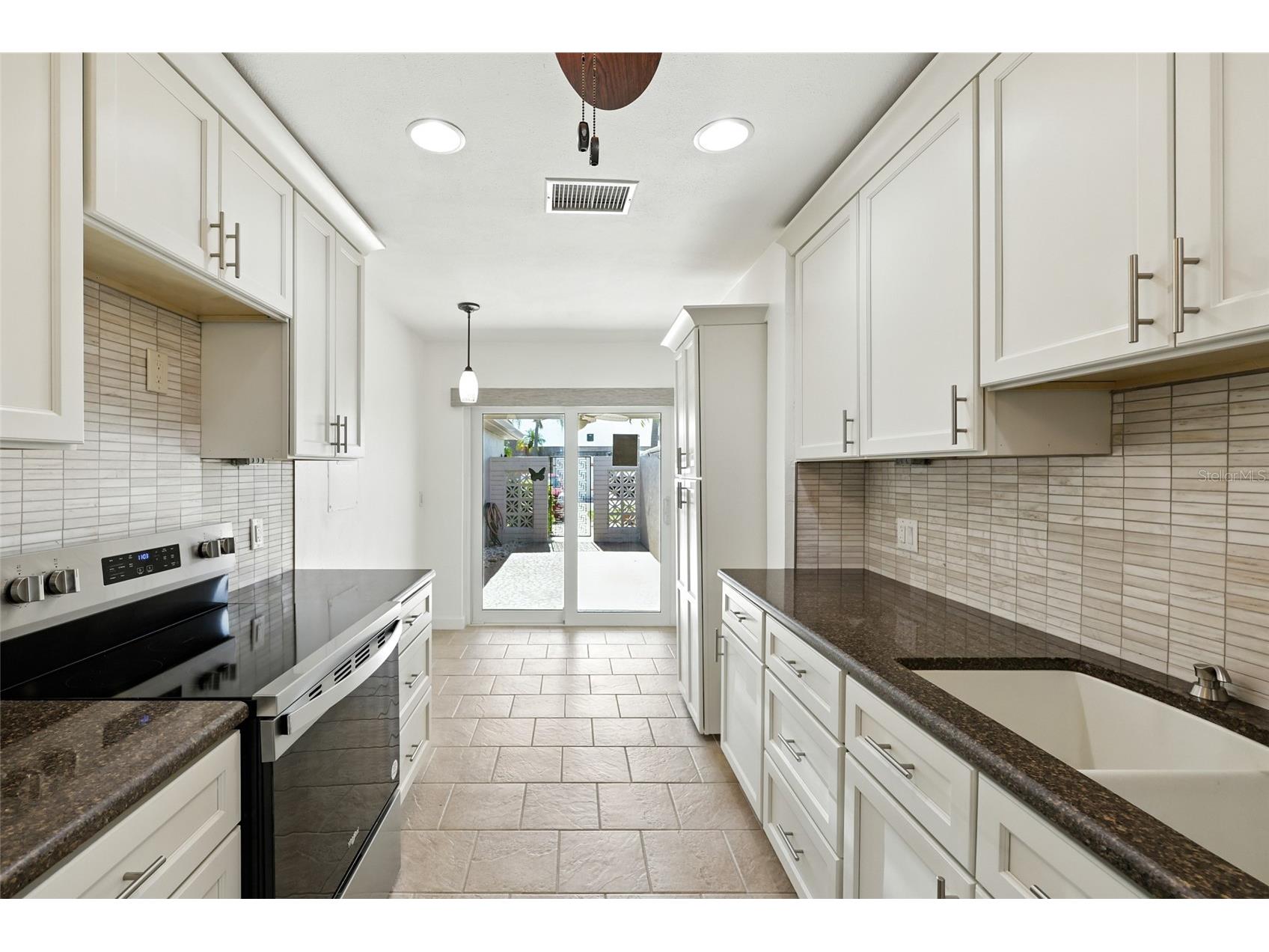 545 Boca Ciega Point Boulevard N Saint Petersburg FL 33708 TB8424913 image11