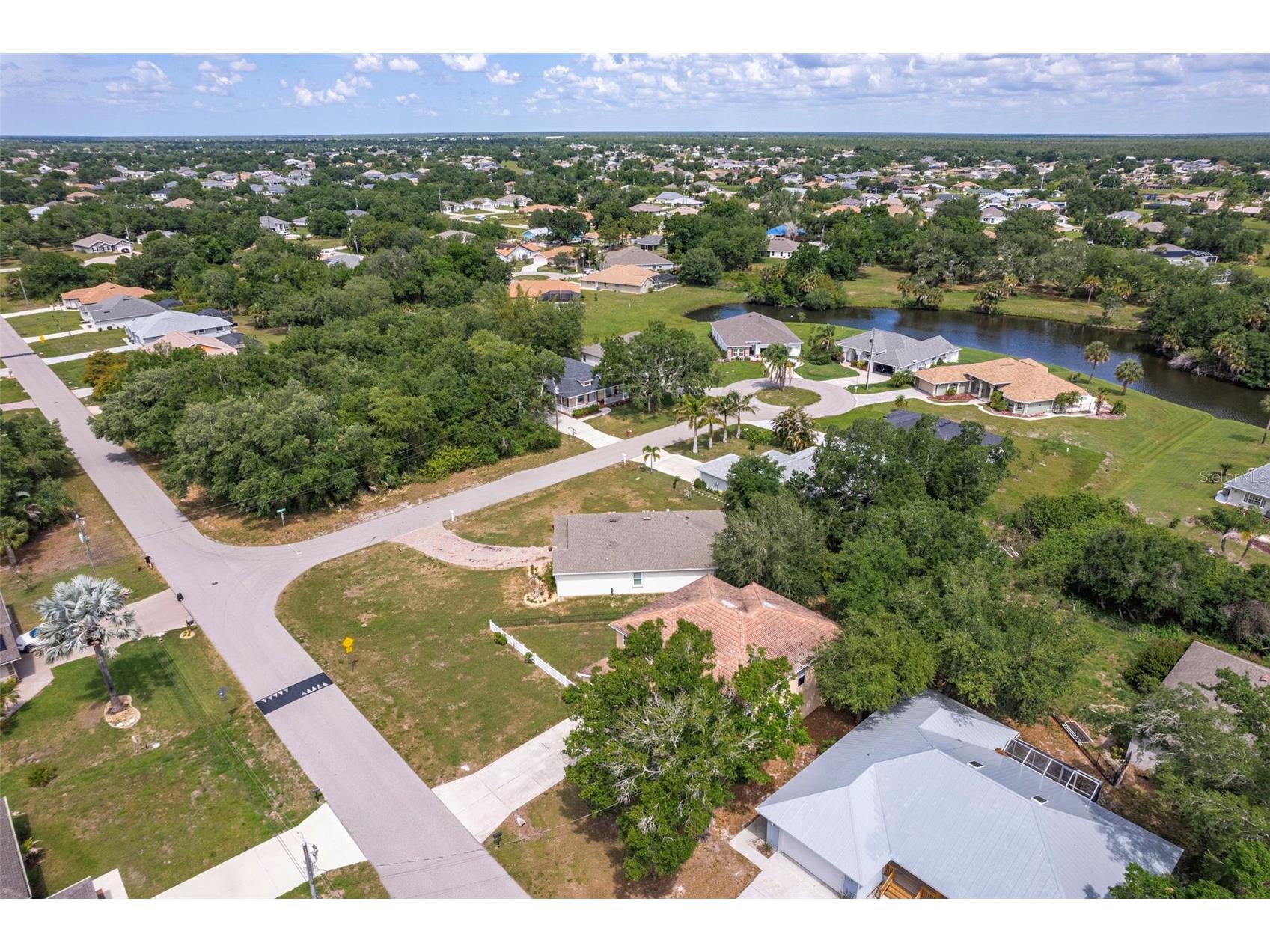 545 Encarnacion Street Punta Gorda FL 33983 C7525335 image4