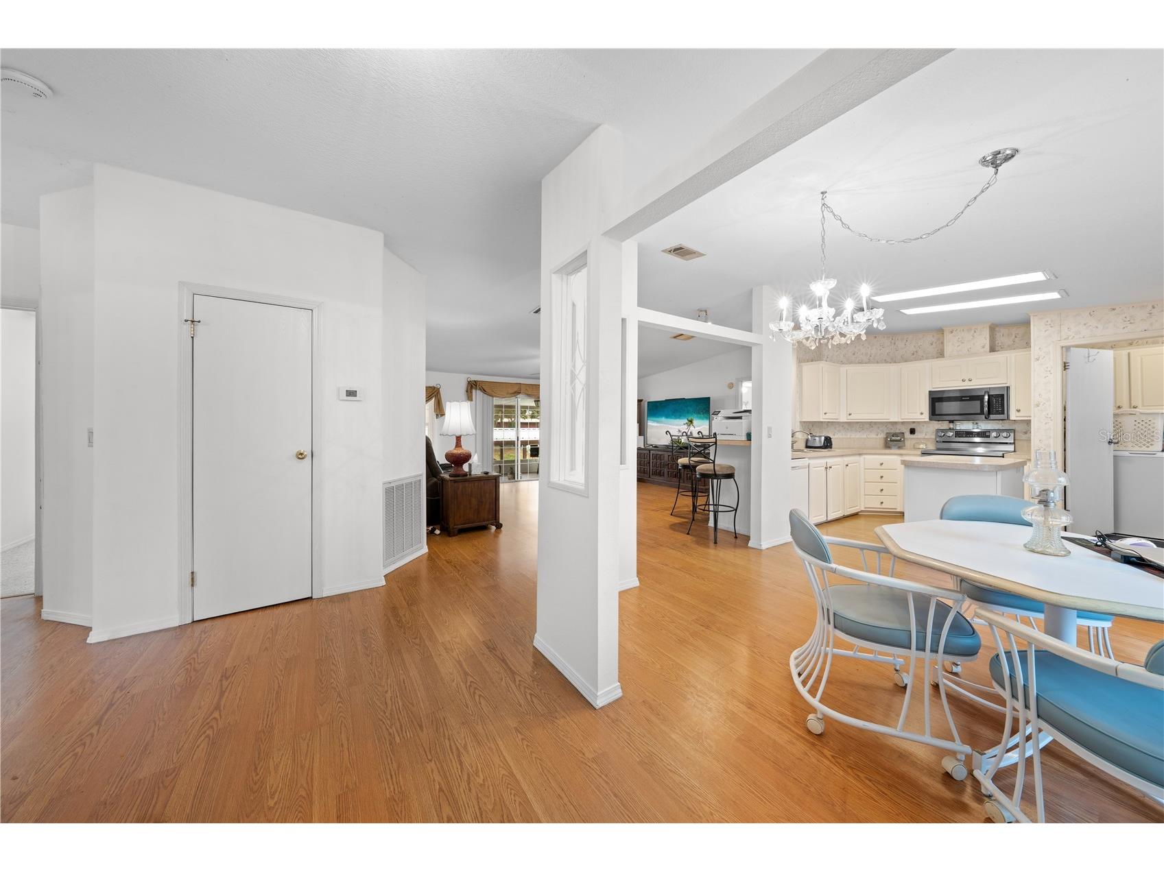 545 Horizon Drive Kenansville FL 34739 - LAKE MARIAN S5140186 image7