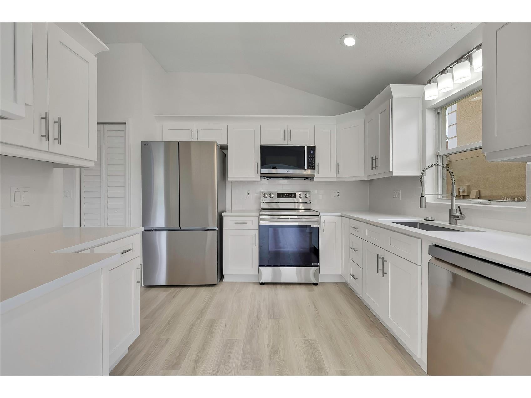 545 Lake Cypress Circle Oldsmar FL 34677 TB8482985 image10