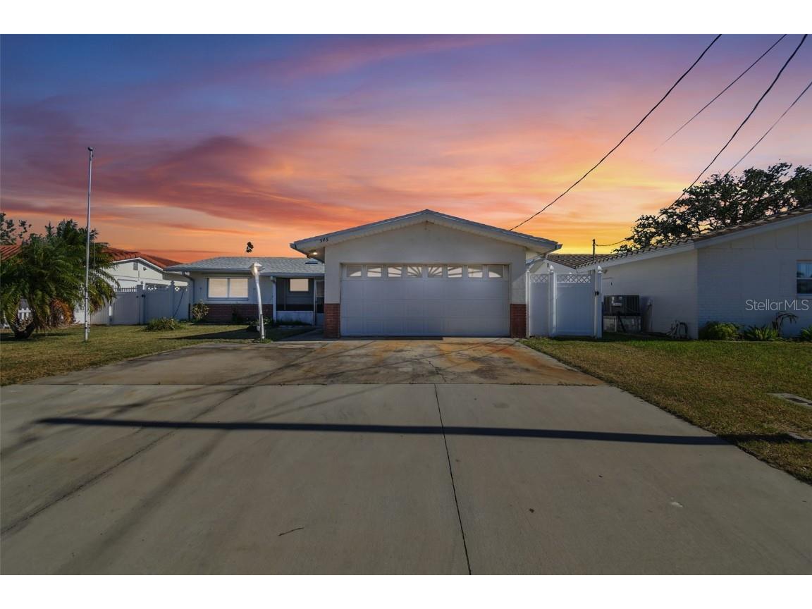 545 Lillian Drive Madeira Beach FL 33708 TB8327627 image2