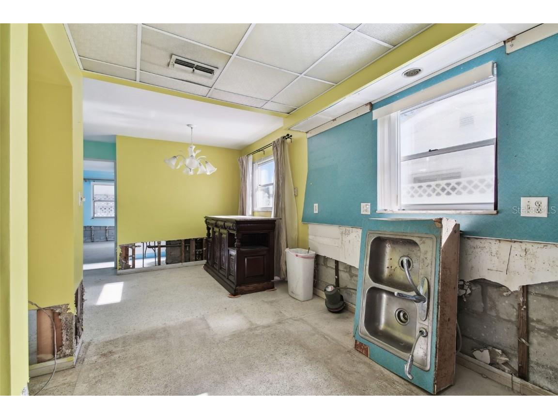 545 Lillian Drive Madeira Beach FL 33708 TB8327627 image25