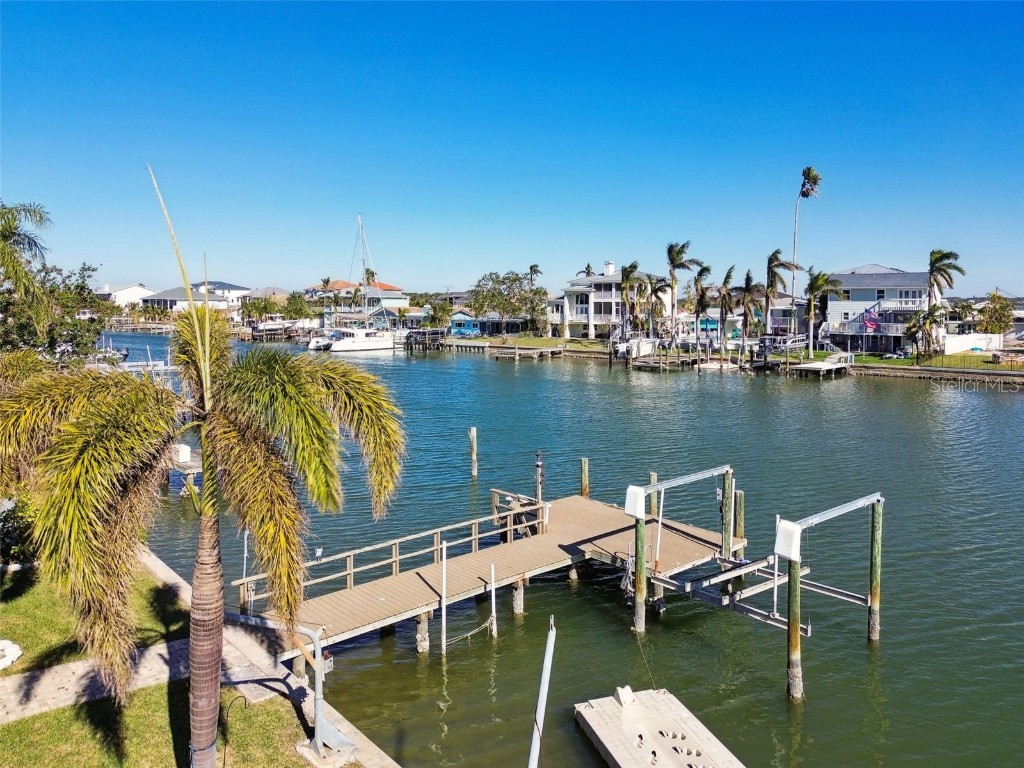545 Lillian Drive Madeira Beach FL 33708 TB8327627 image83