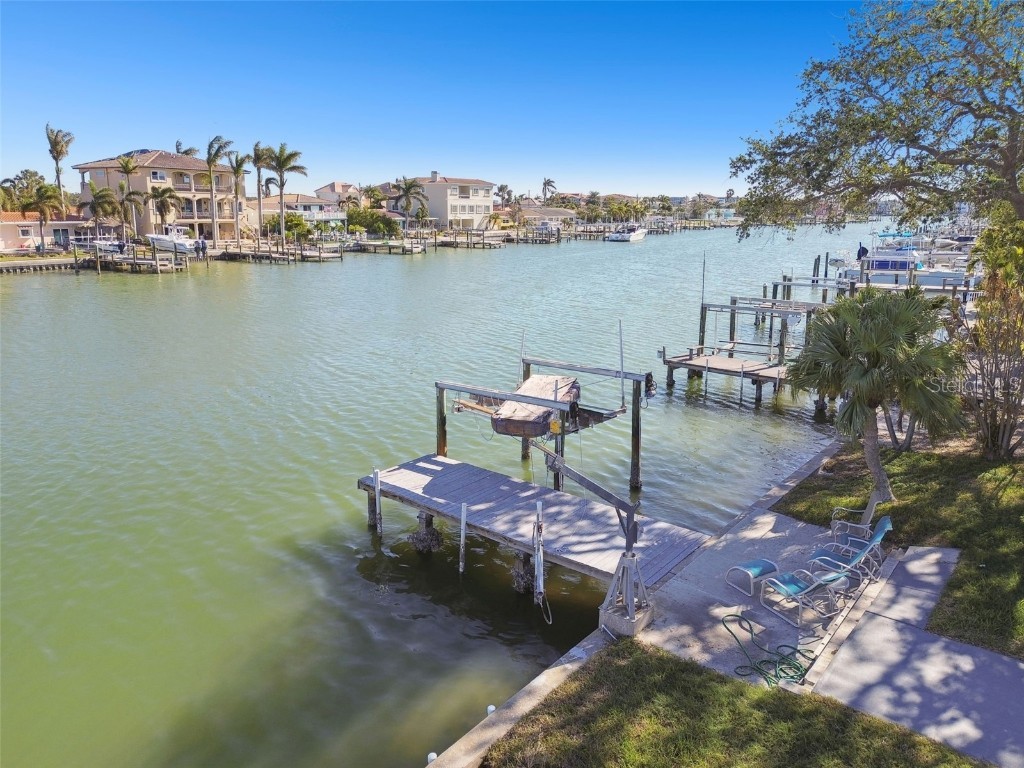 545 Lillian Drive Madeira Beach FL 33708 TB8327627 image95