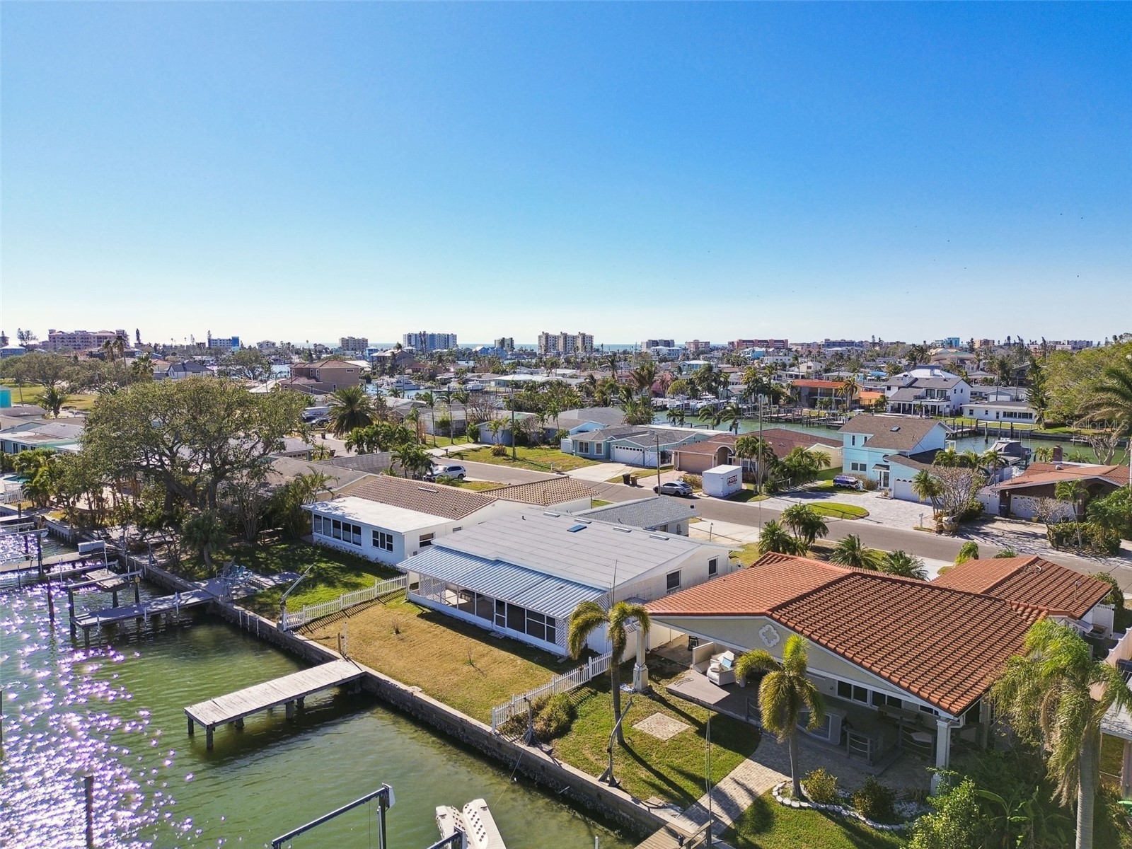 545 Lillian Drive Madeira Beach FL 33708 TB8327627 image100
