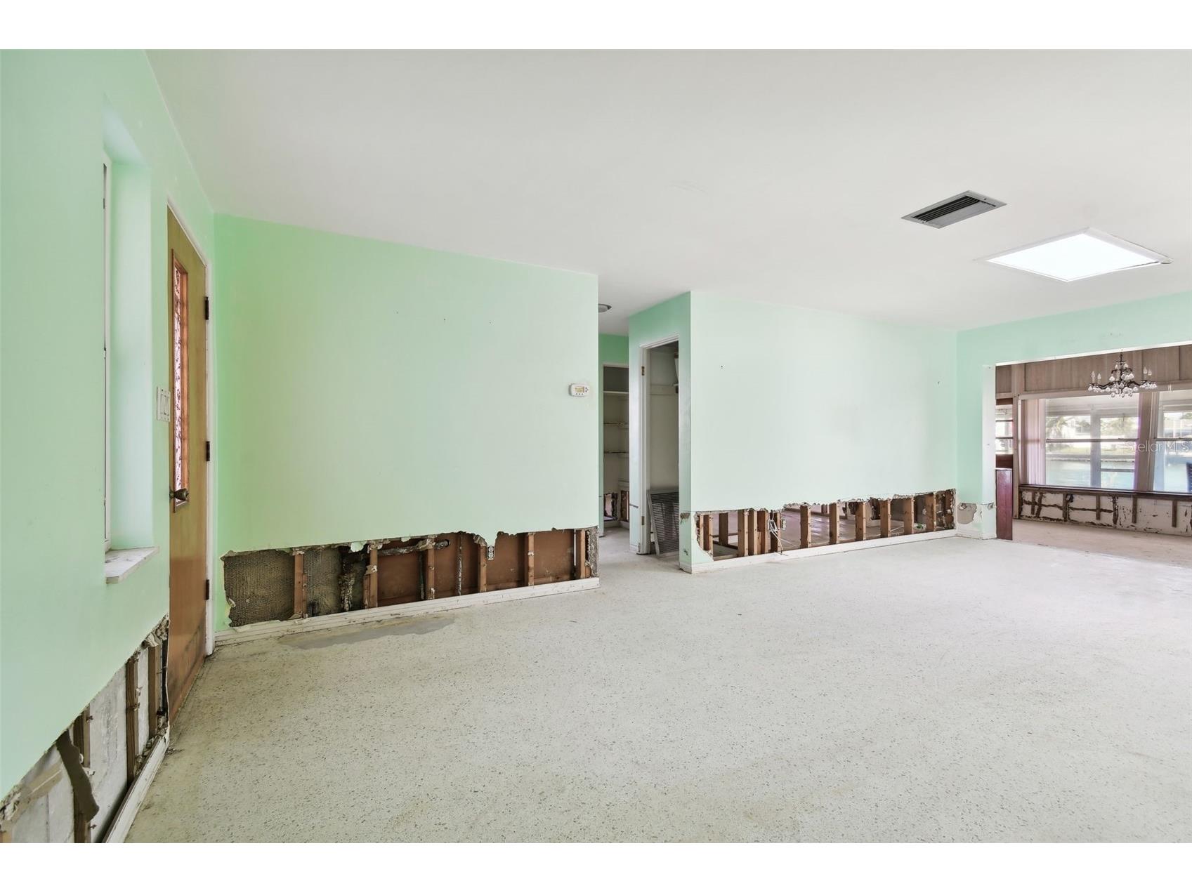 545 Lillian Drive Madeira Beach FL 33708 TB8327627 image14