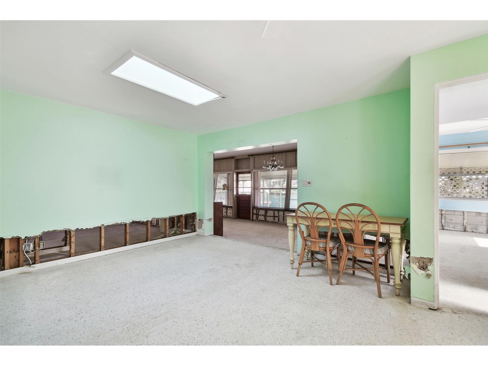 545 Lillian Drive Madeira Beach FL 33708 TB8327627 image20