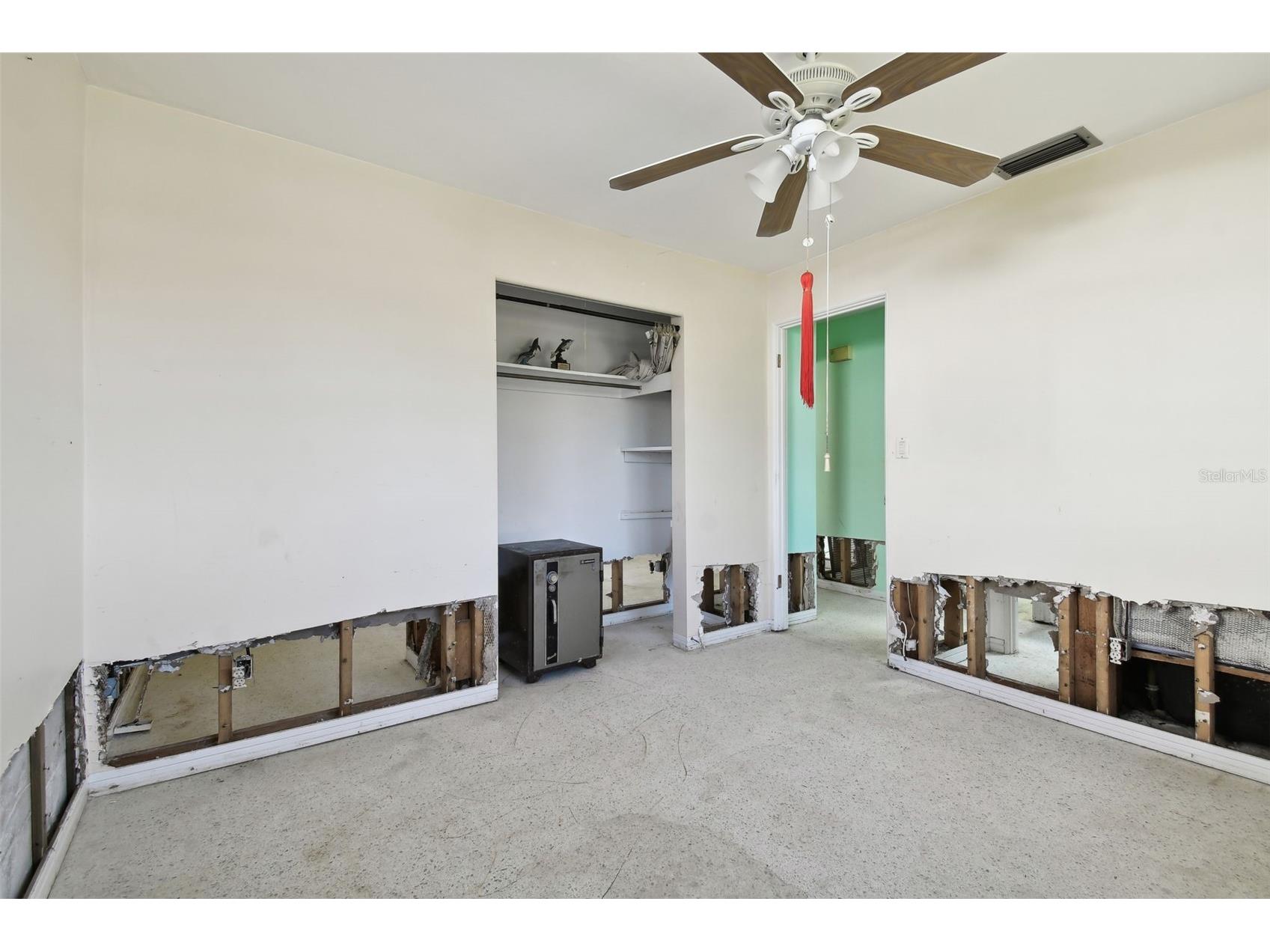 545 Lillian Drive Madeira Beach FL 33708 TB8327627 image44
