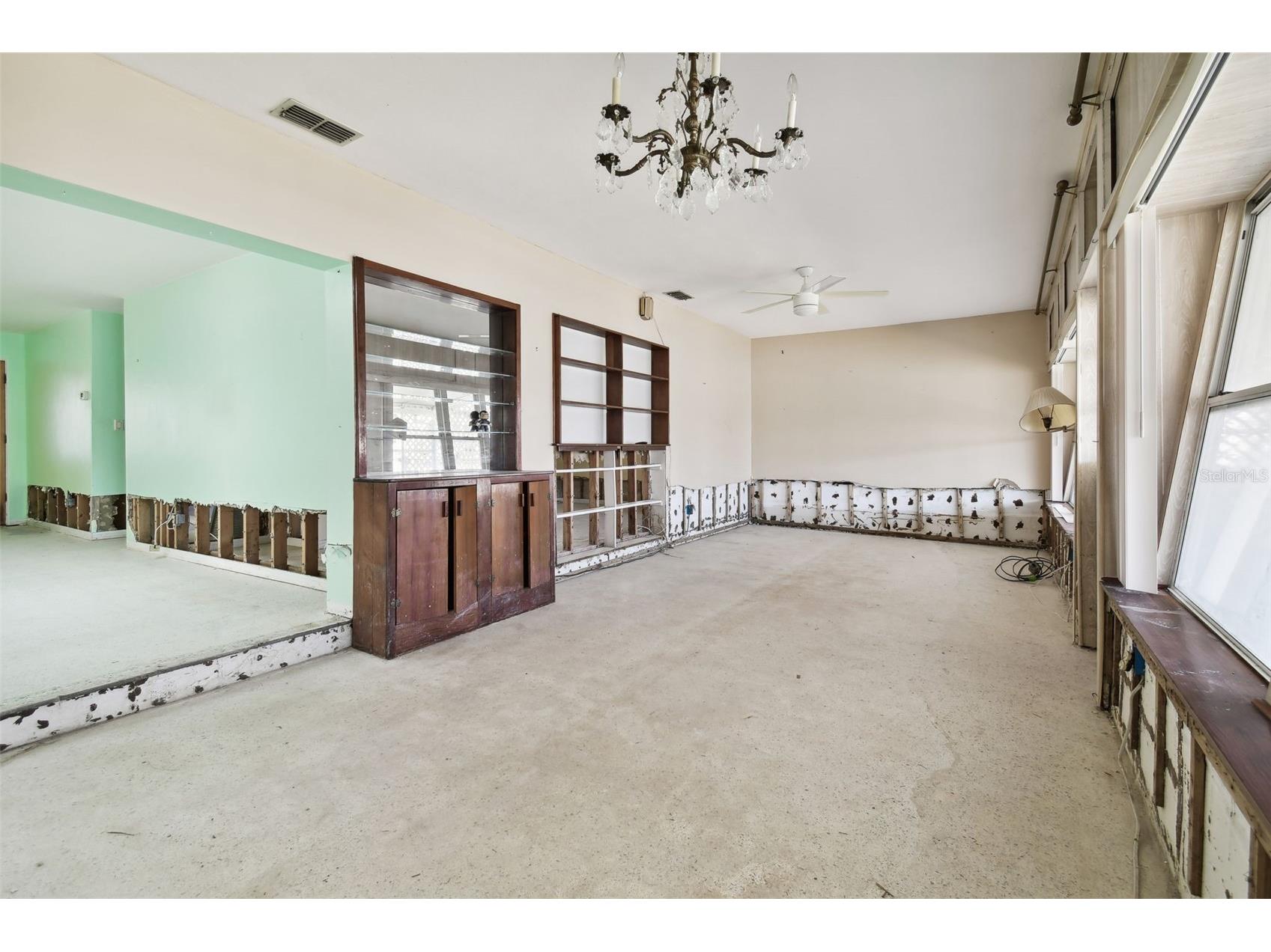 545 Lillian Drive Madeira Beach FL 33708 TB8327627 image51