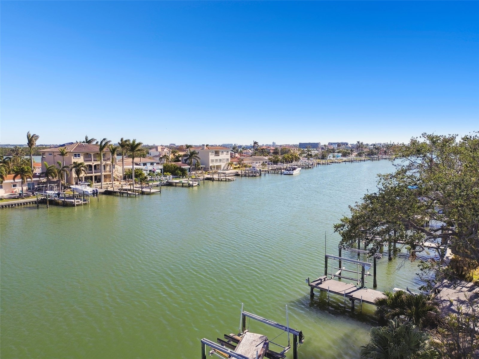 545 Lillian Drive Madeira Beach FL 33708 TB8327627 image97