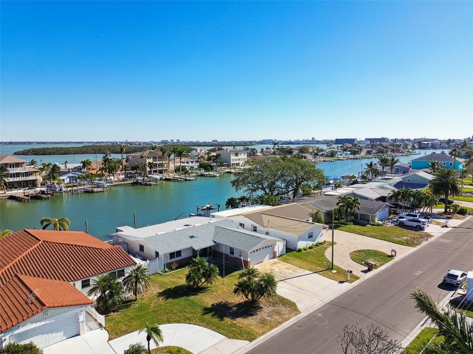 545 Lillian Drive Madeira Beach FL 33708 TB8327627 image98