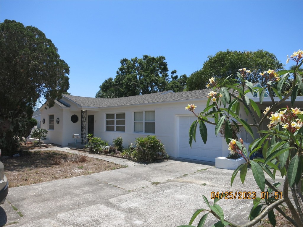 545 Madison Street S Saint Petersburg FL 33711 U8198903 image1