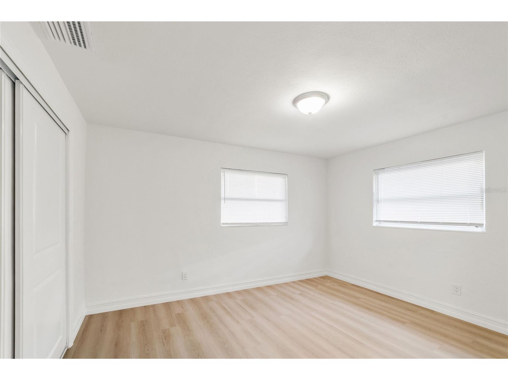 545 N Terrace Drive Brandon FL 33510 TB8491260 image19