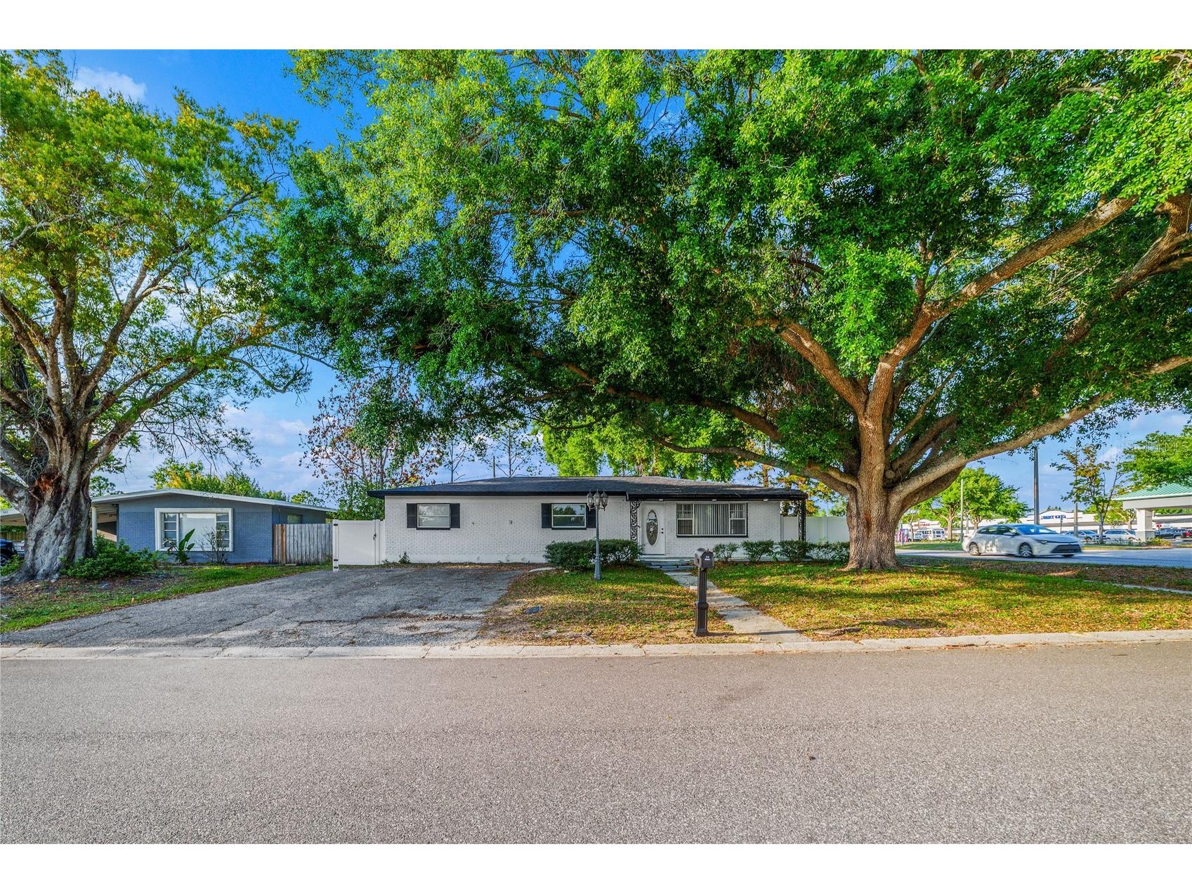 545 N Terrace Drive Brandon FL 33510 TB8491260 image4