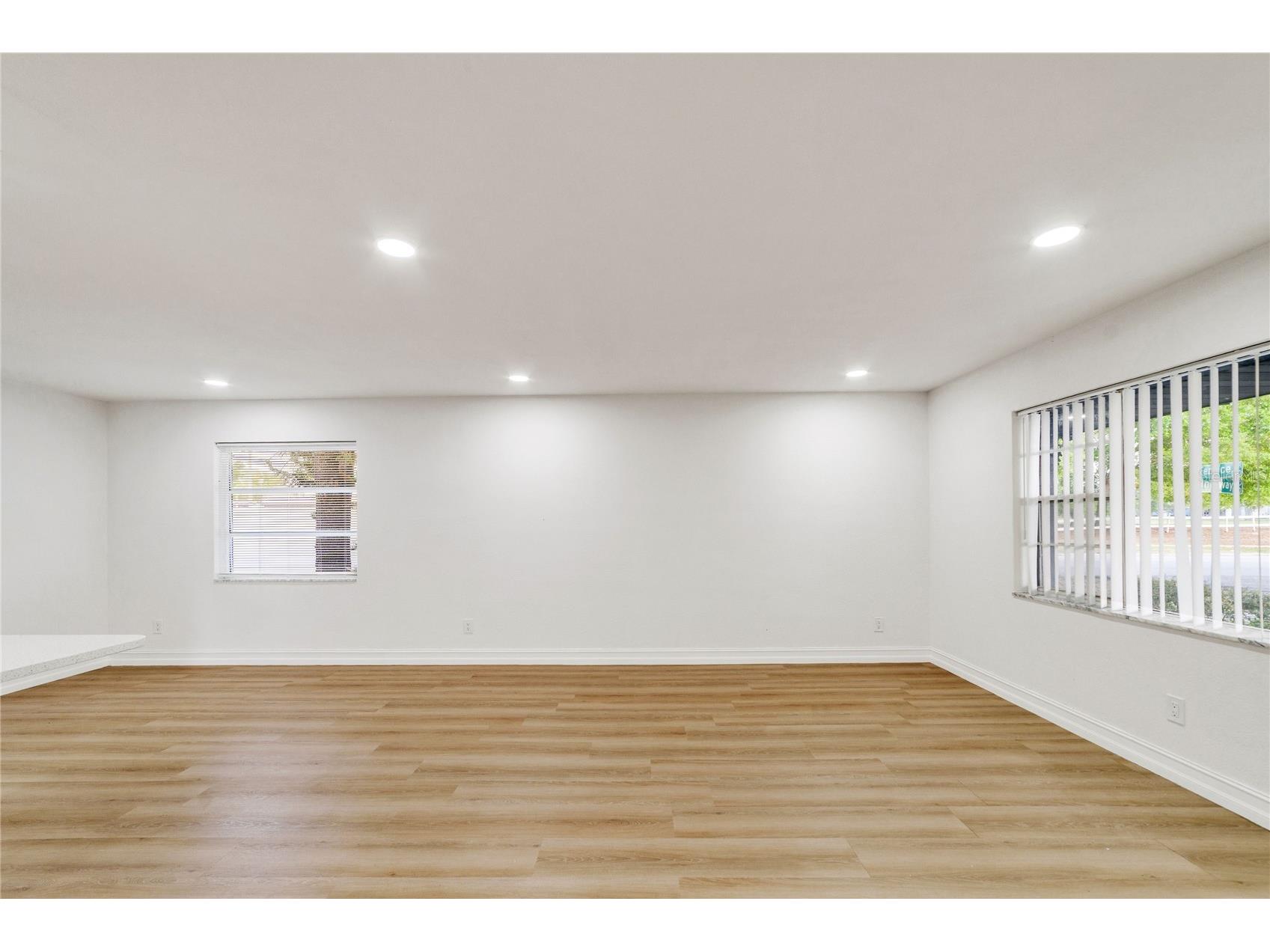 545 N Terrace Drive Brandon FL 33510 TB8491260 image7