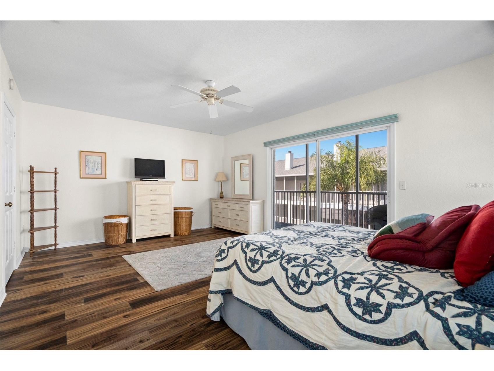 545 Pinellas Bayway S #207 Tierra Verde FL 33715 - TAMPA BAY TB8483148 image31