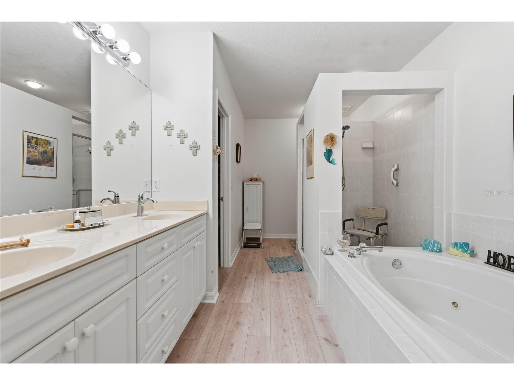 545 Pinellas Bayway S #302 Saint Petersburg FL 33715 - TAMPA BAY TB8506496 image37